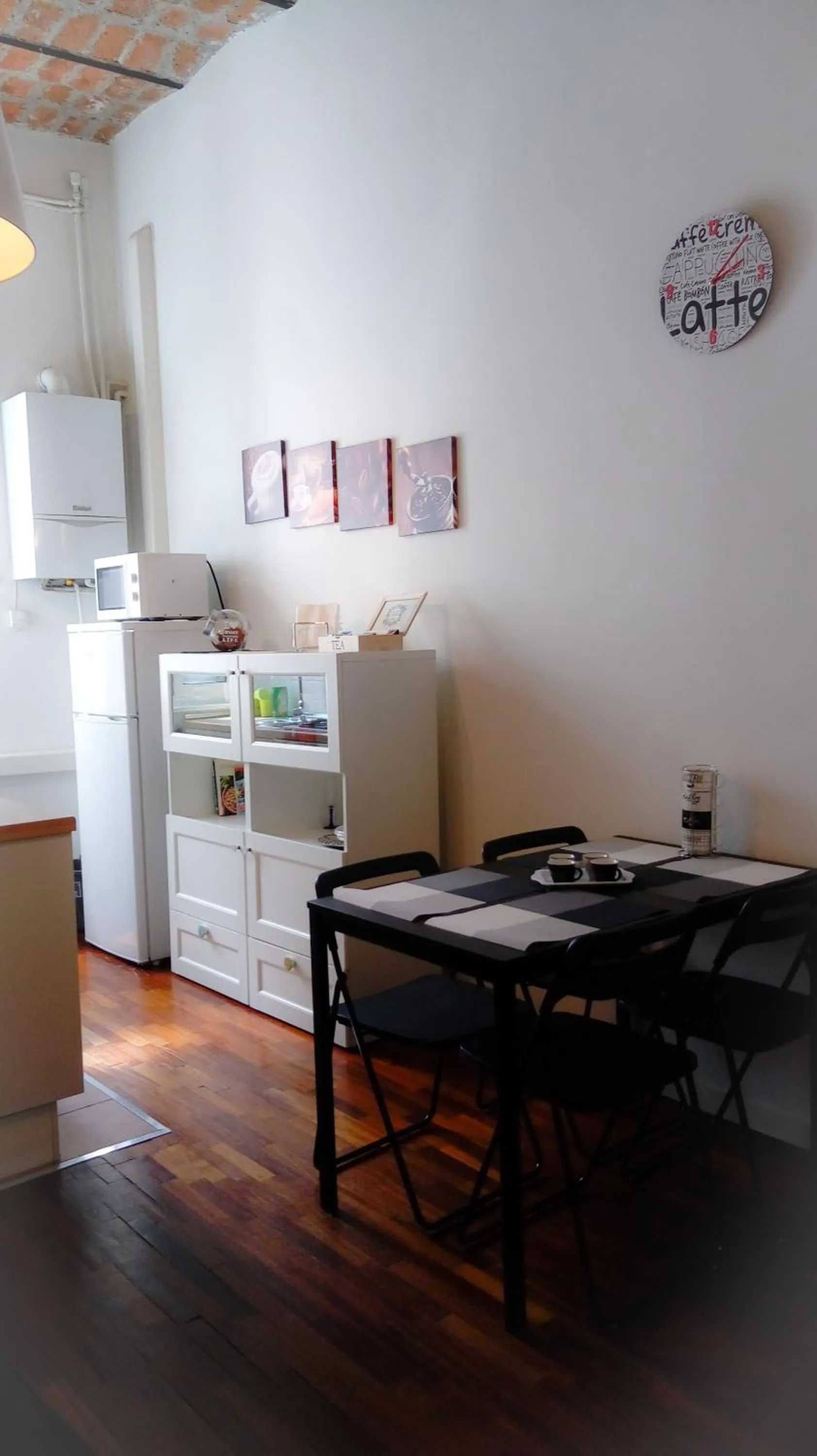 Kitchen or kitchenette in La Favola di San Pietro