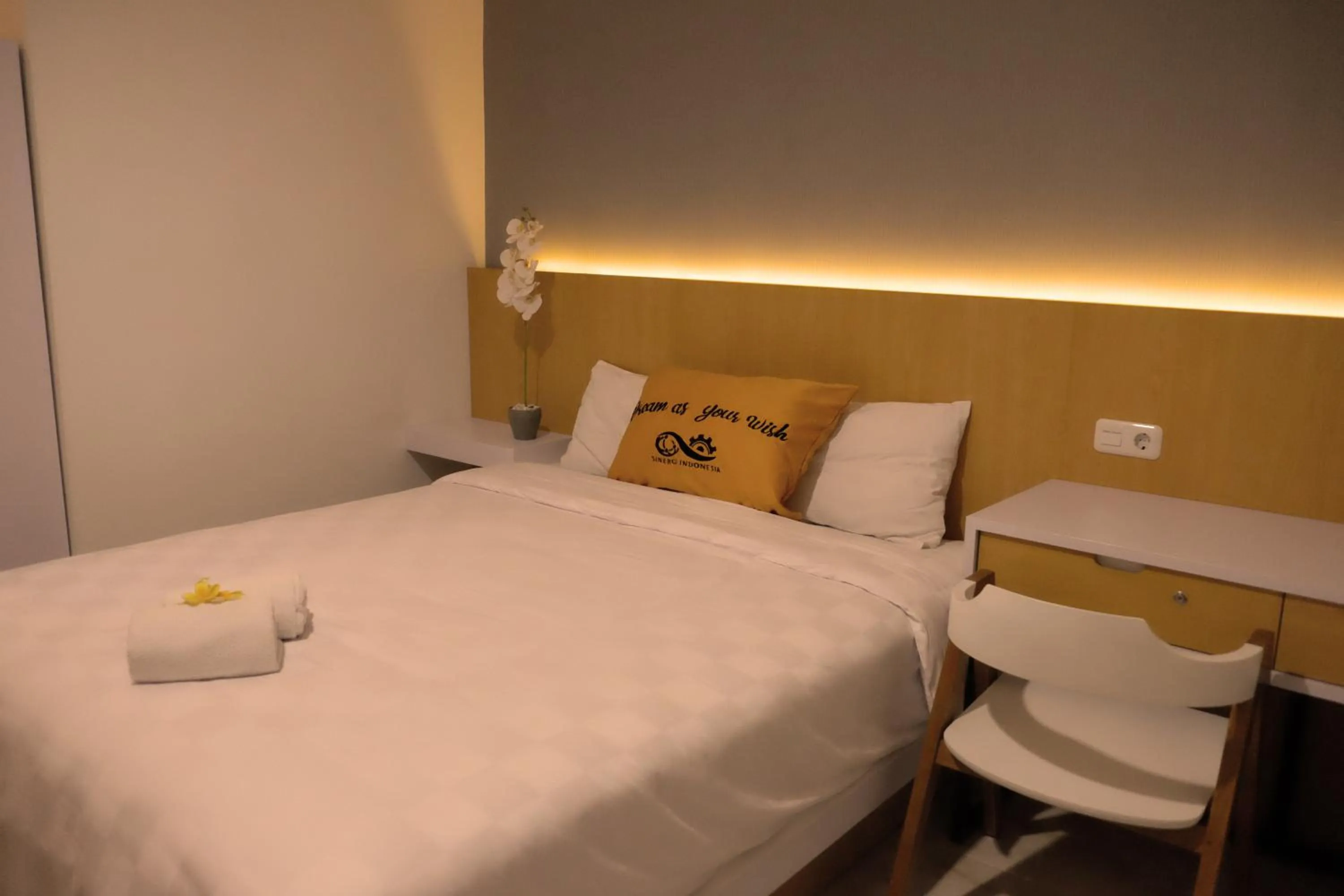 Bed in Gapura Residence Airport Semarang by Sinergi
