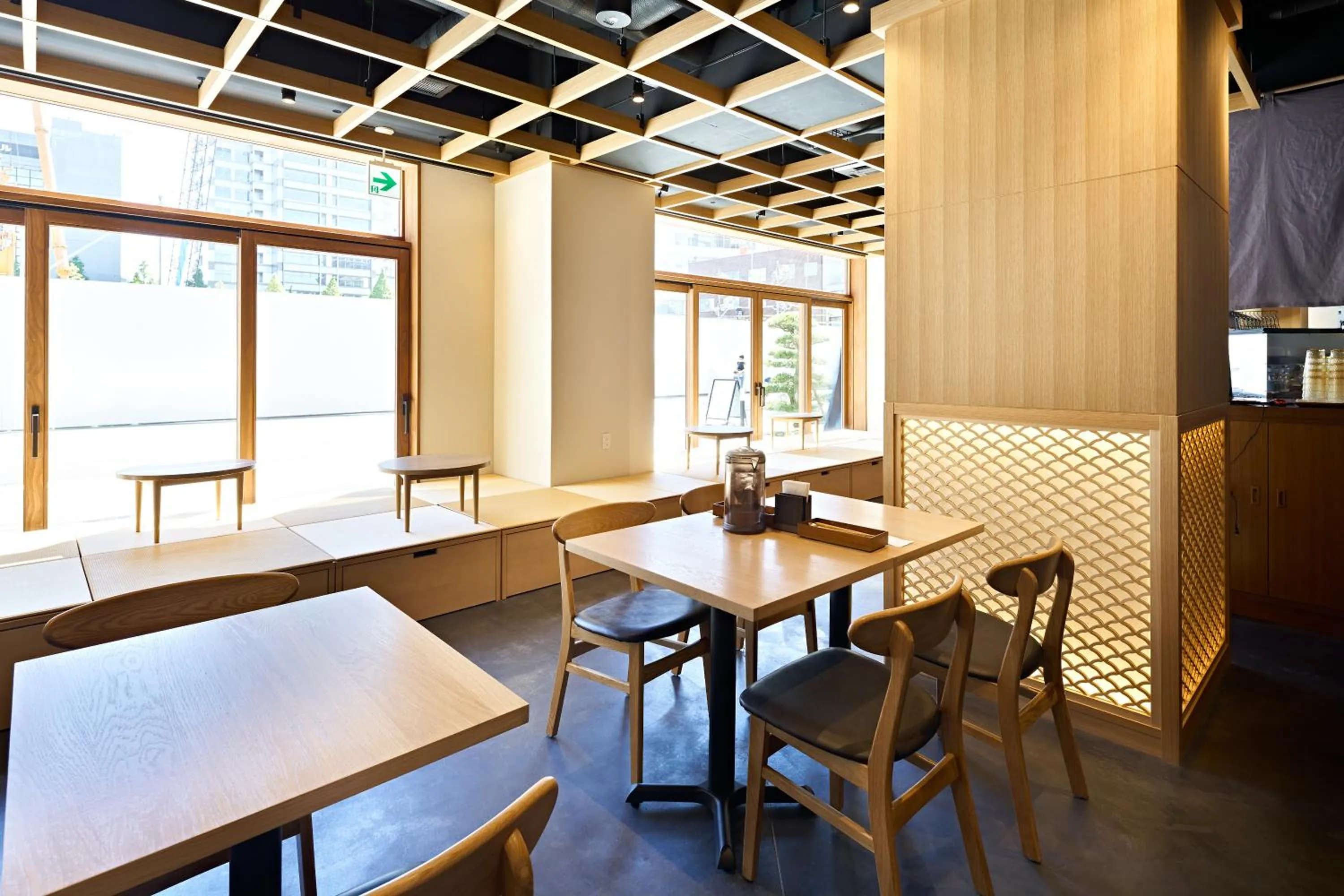 Restaurant/places to eat in HOTEL Enmichi