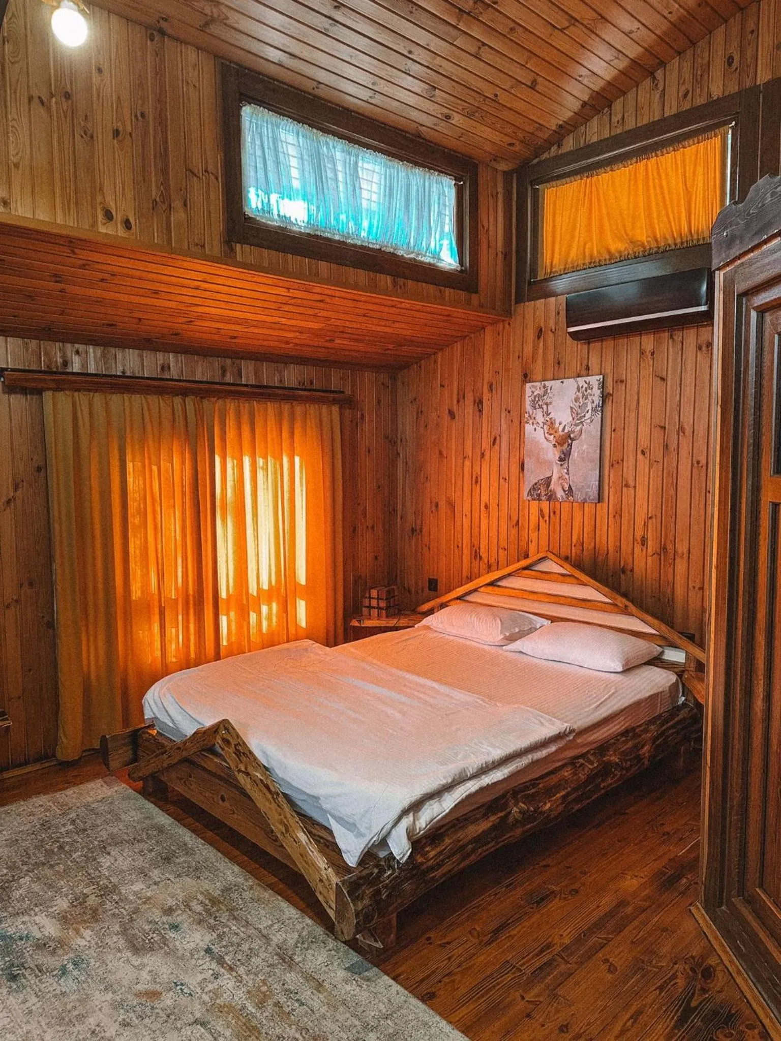 Bed in Botanik Göl Evleri
