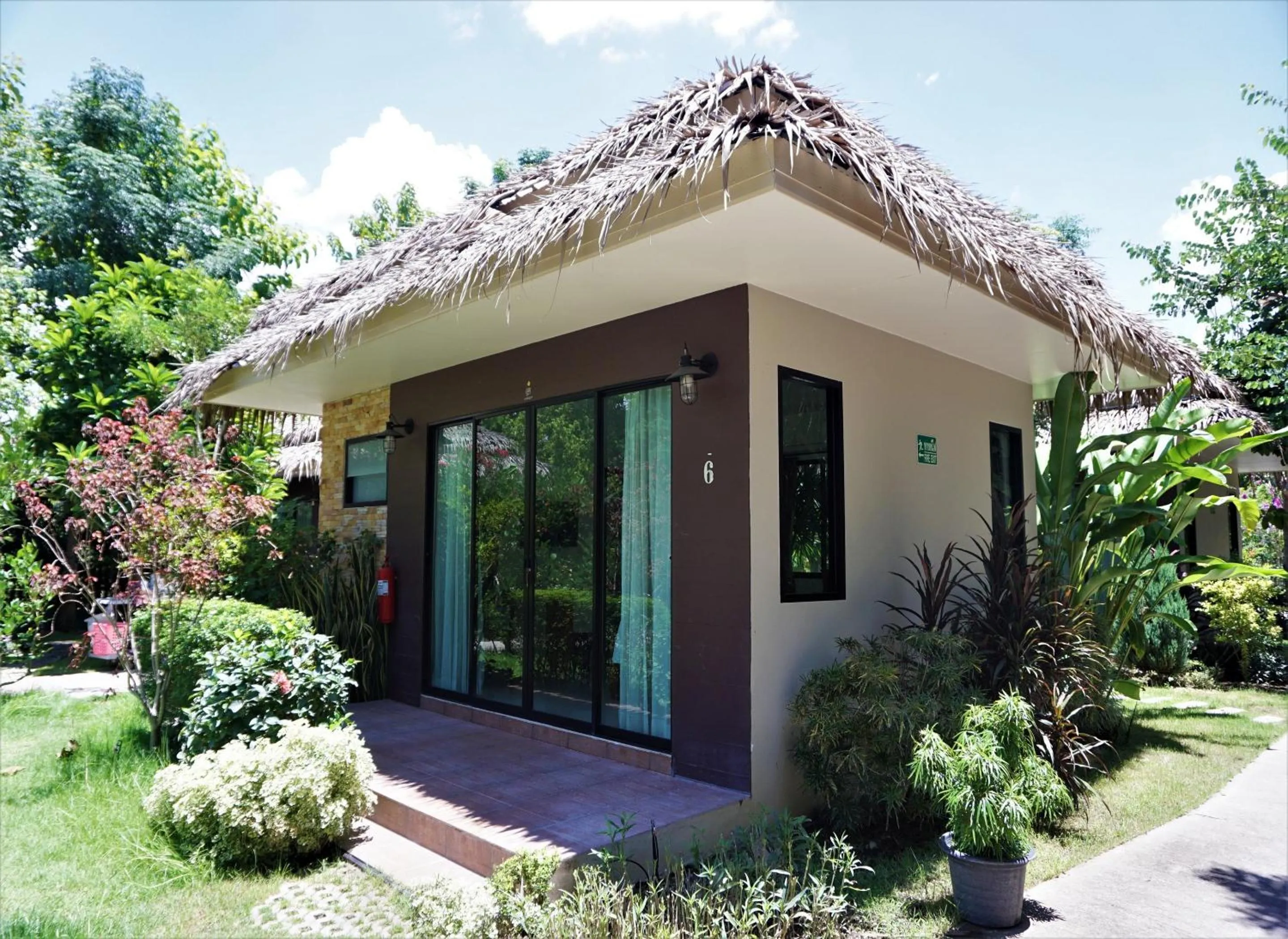 Property building in Papa's Home And Rabbit Café