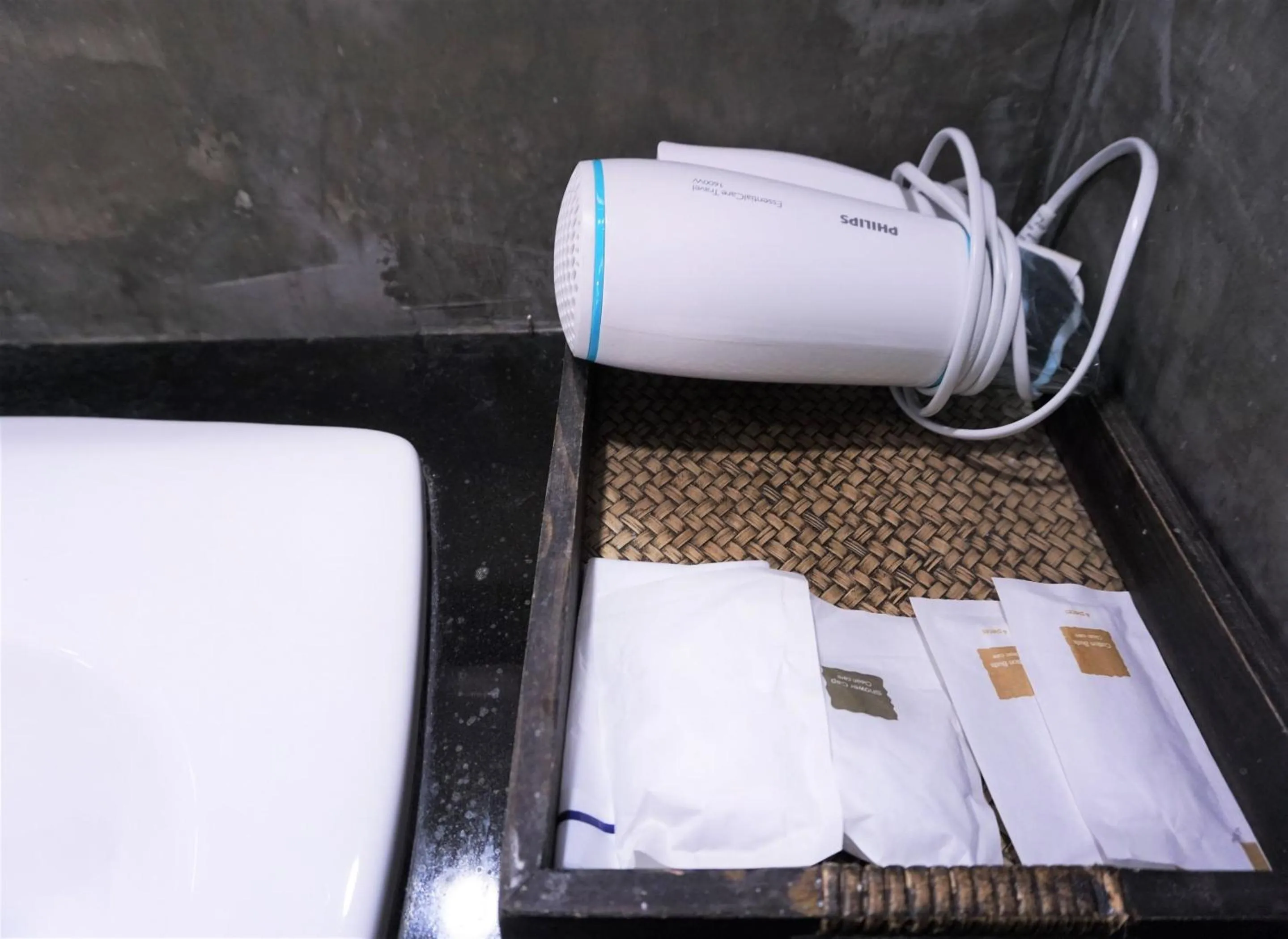 Bathroom in Papa's Home And Rabbit Café