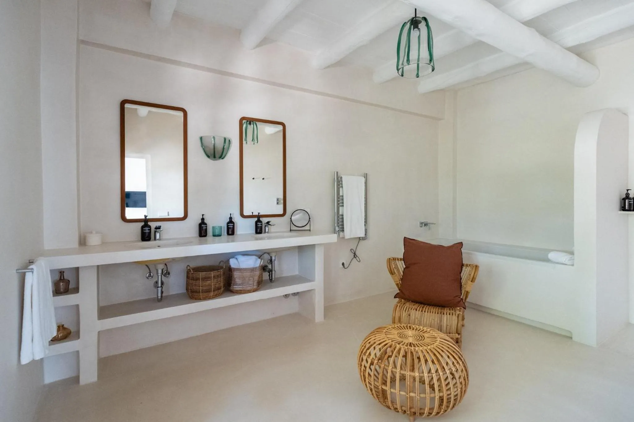 Photo of the whole room in Petunia Ibiza, a Beaumier hotel