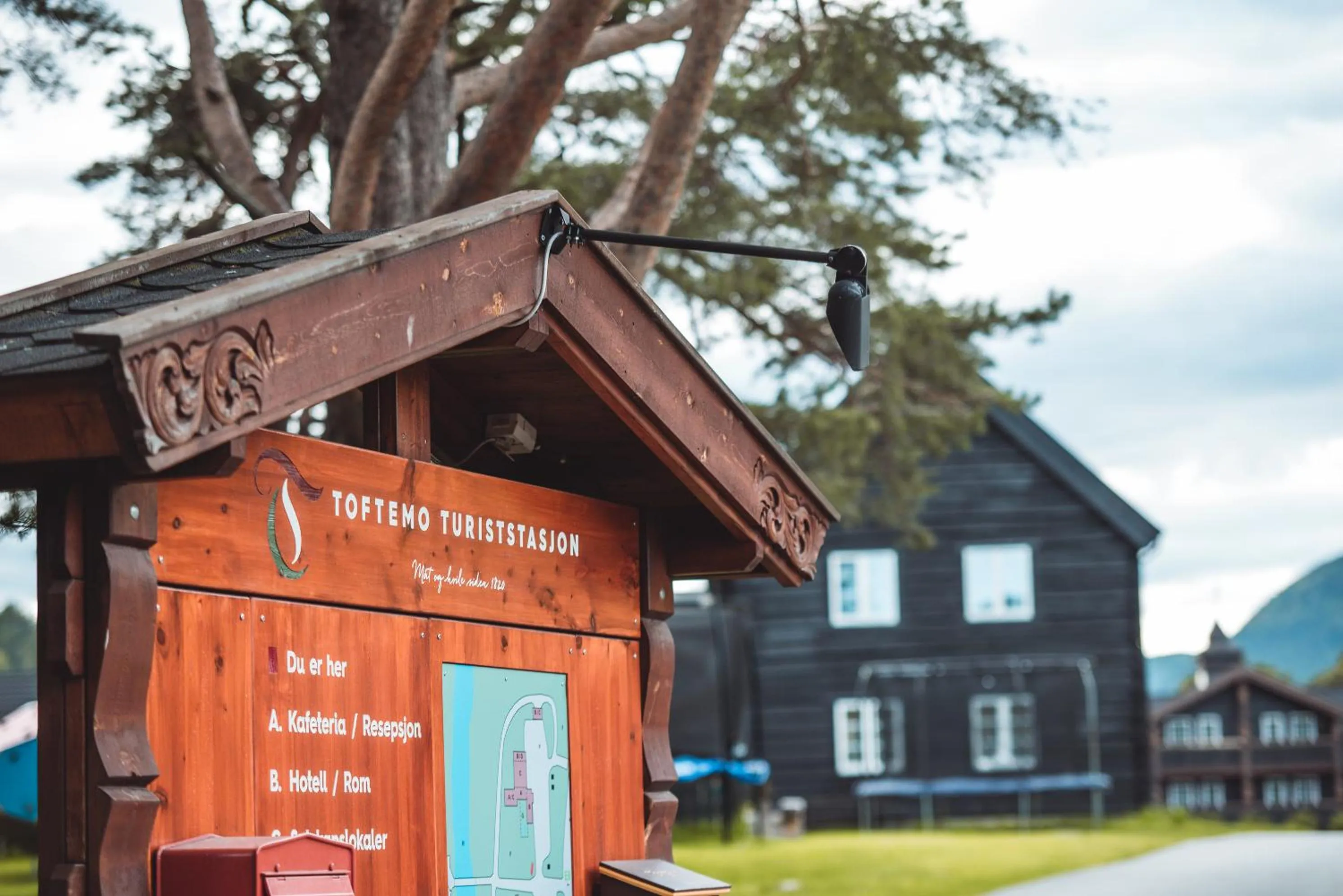 Property building in Toftemo Turiststasjon