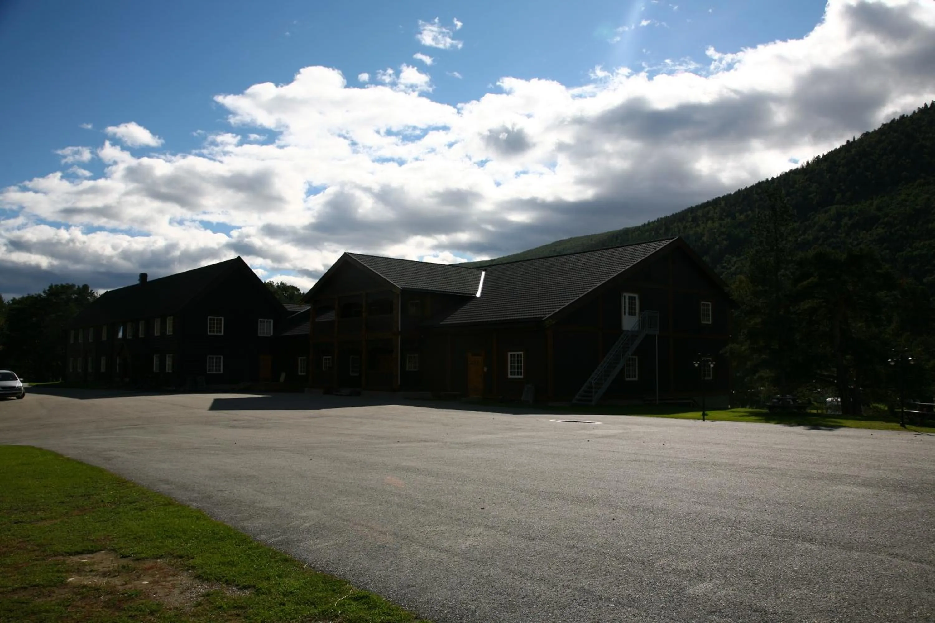 Property building in Toftemo Turiststasjon