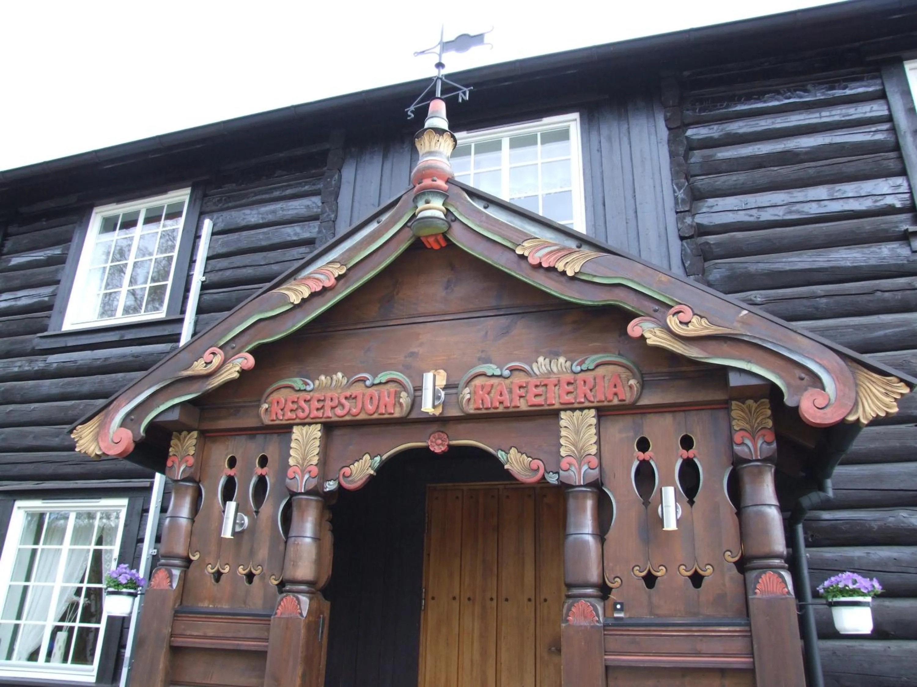 Property building in Toftemo Turiststasjon