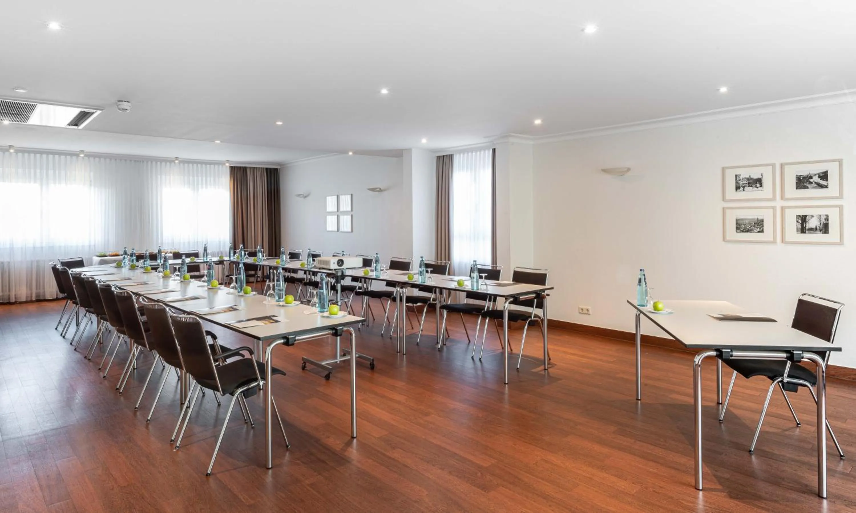 Meeting/conference room in Hotel Stadt Freiburg