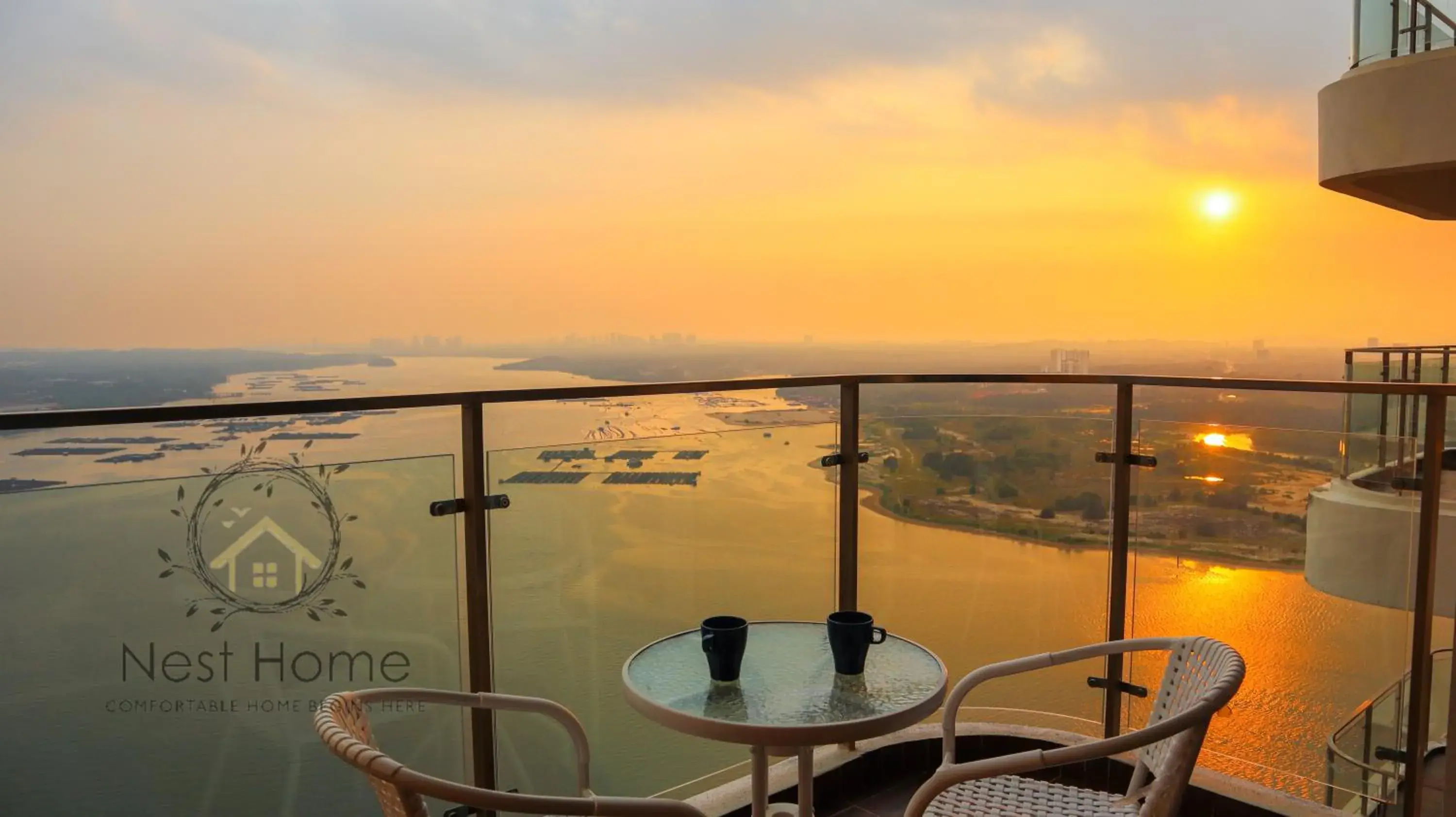 Premium Full Sea View Suite in Country Garden Seaview Suite by Nest Home at Danga Bay Premium Full Sea View Suite in Country Garden Seaview Suite by Nest Home at Danga Bay