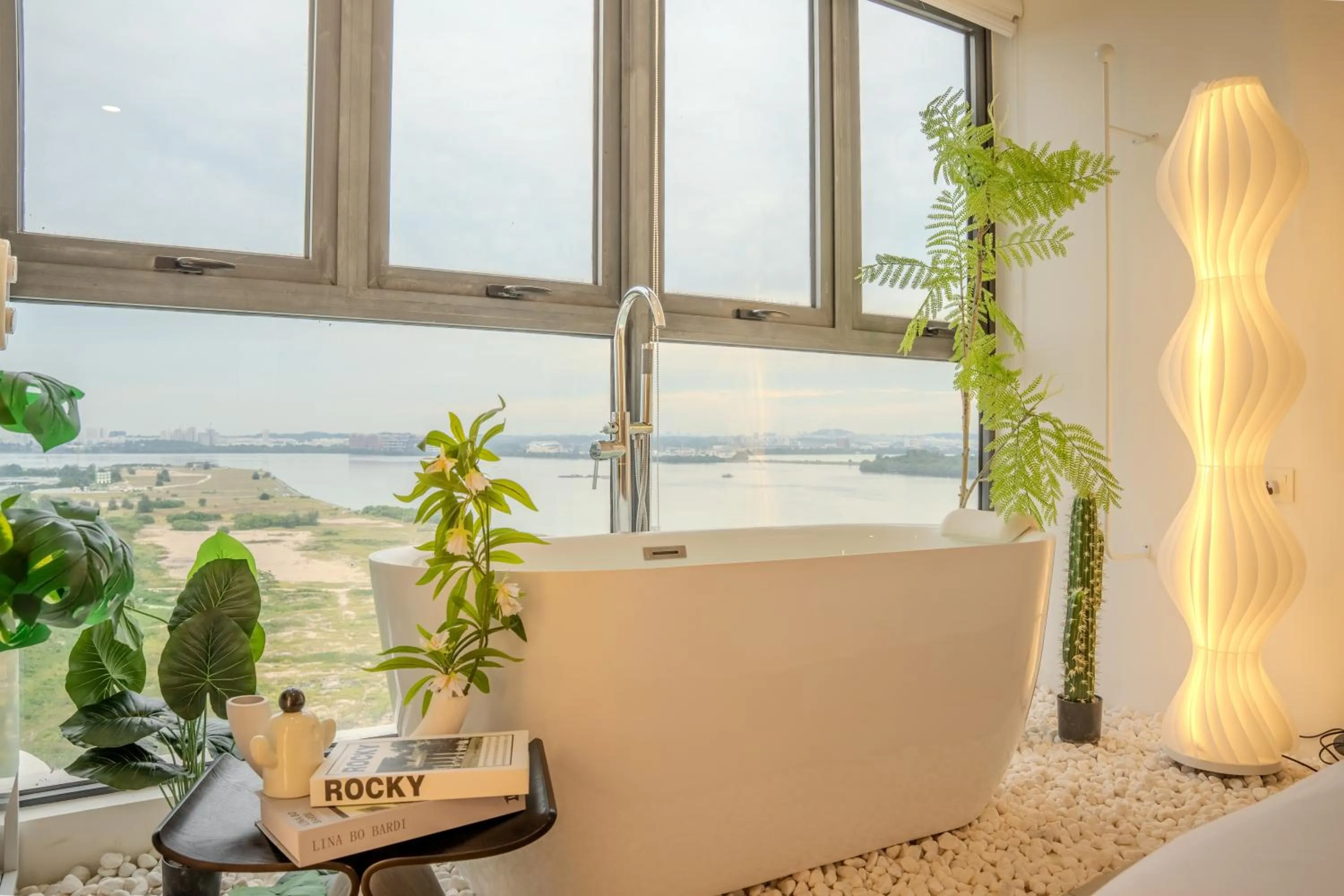 Country Garden Seaview Suite by Nest Home at Danga Bay