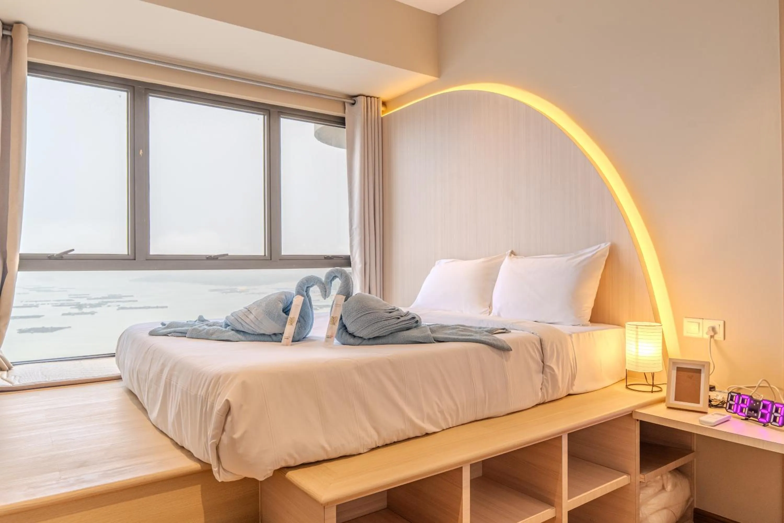 Bed in Country Garden Seaview Suite by Nest Home at Danga Bay