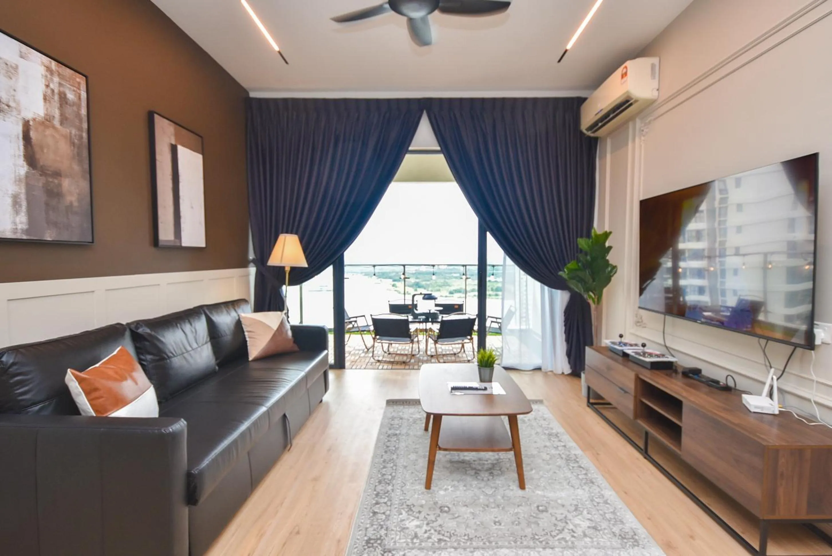 Country Garden Seaview Suite by Nest Home at Danga Bay