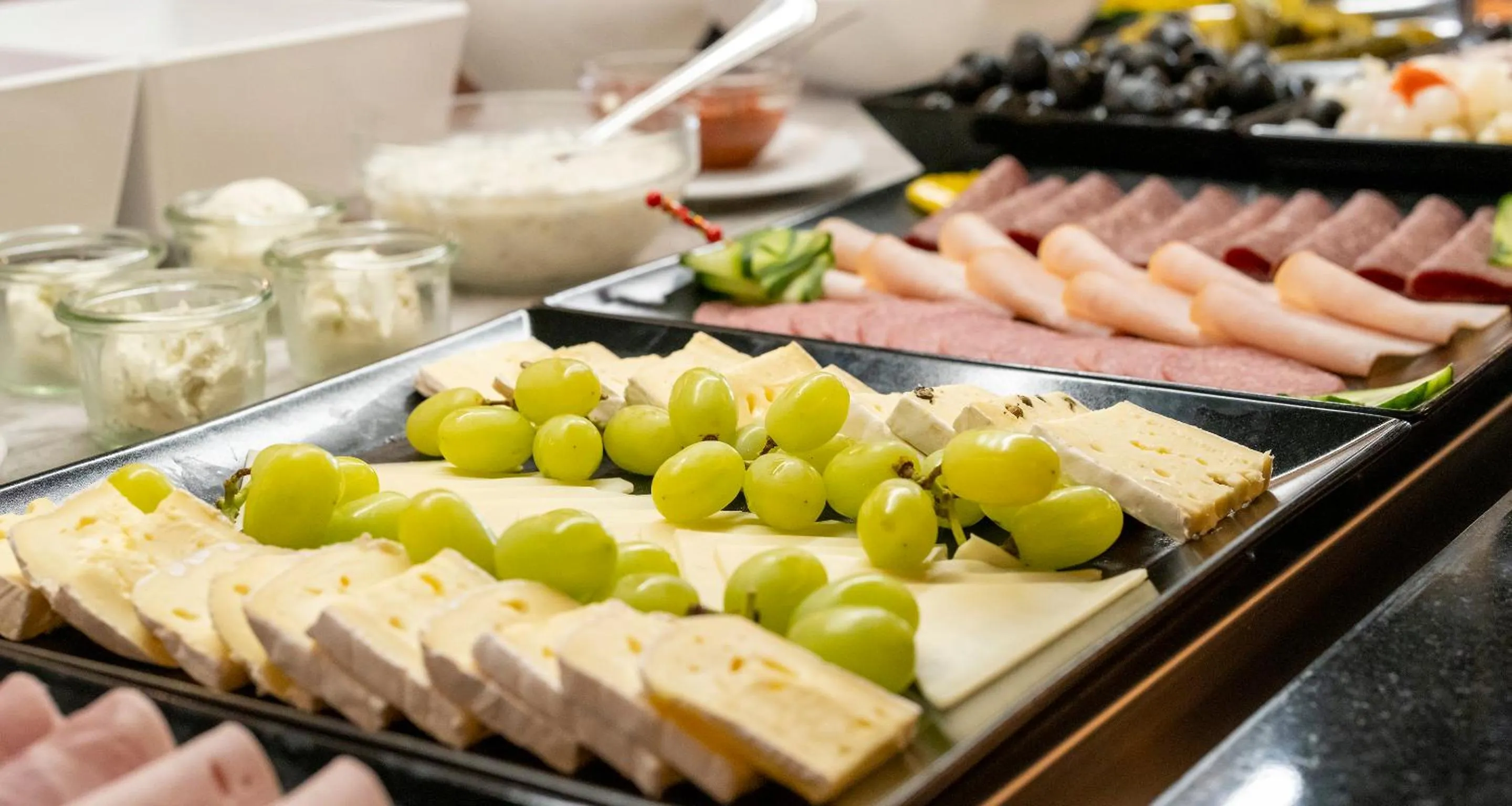Buffet breakfast in PLAZA Hotel Föhr am Bodensee