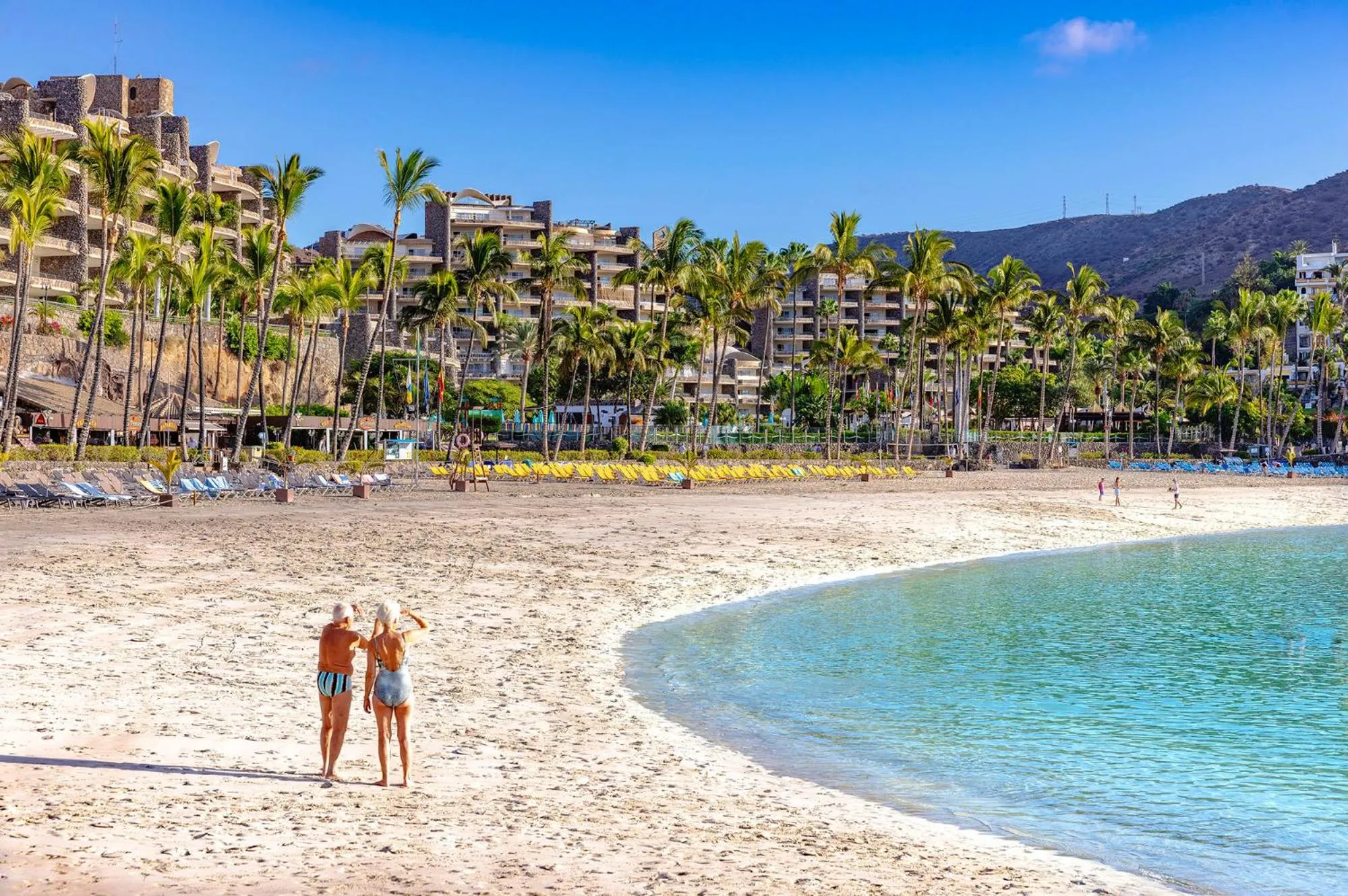 Beach in Anfi del Mar 1