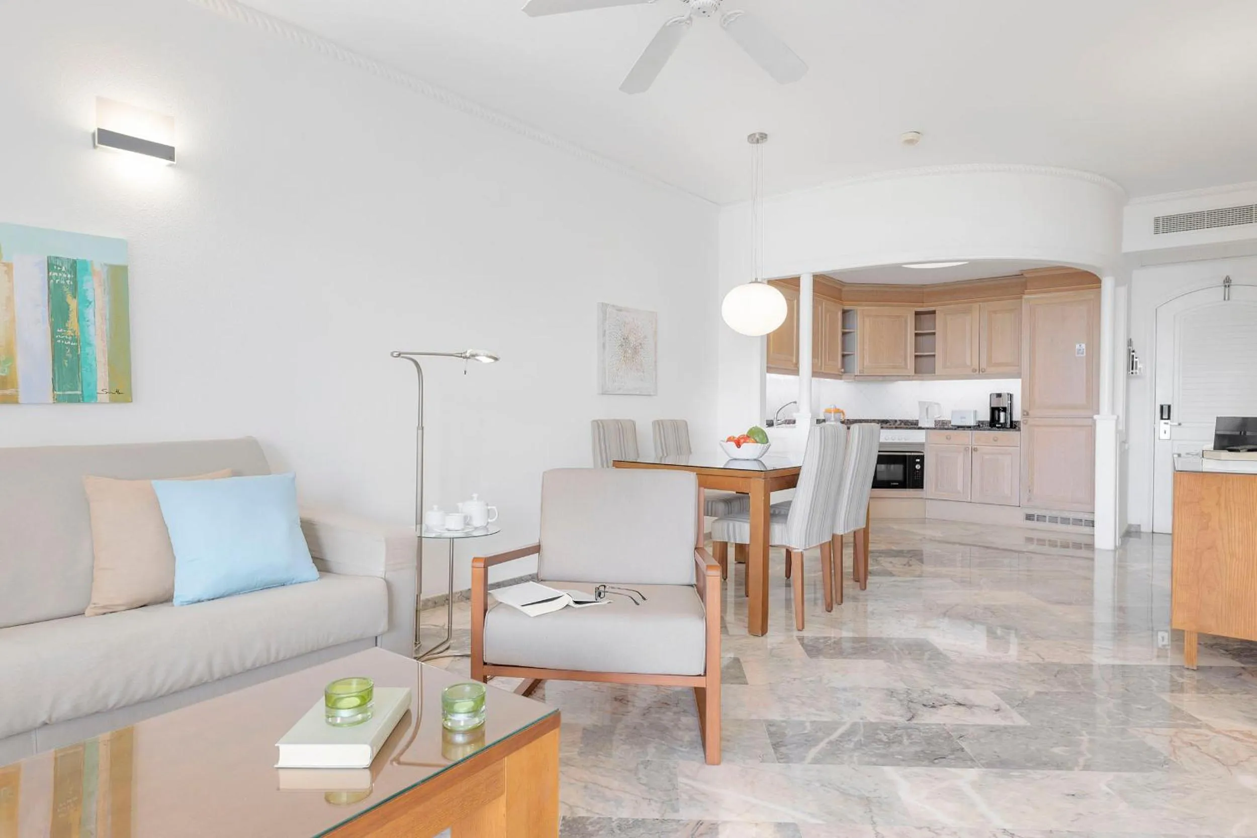 Photo of the whole room in Anfi del Mar 2