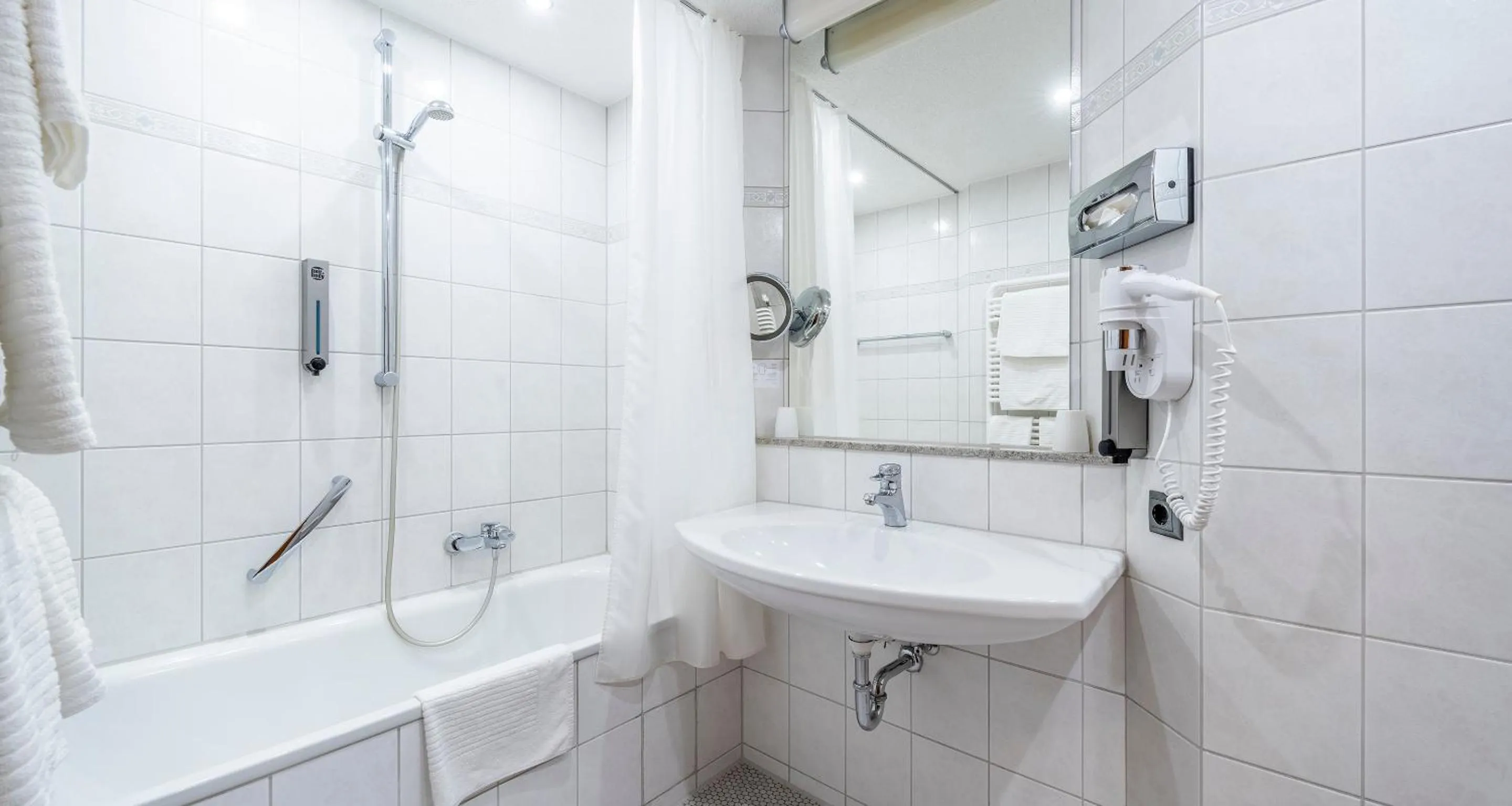 Bathroom in PLAZA Hotel Buchhorner Hof