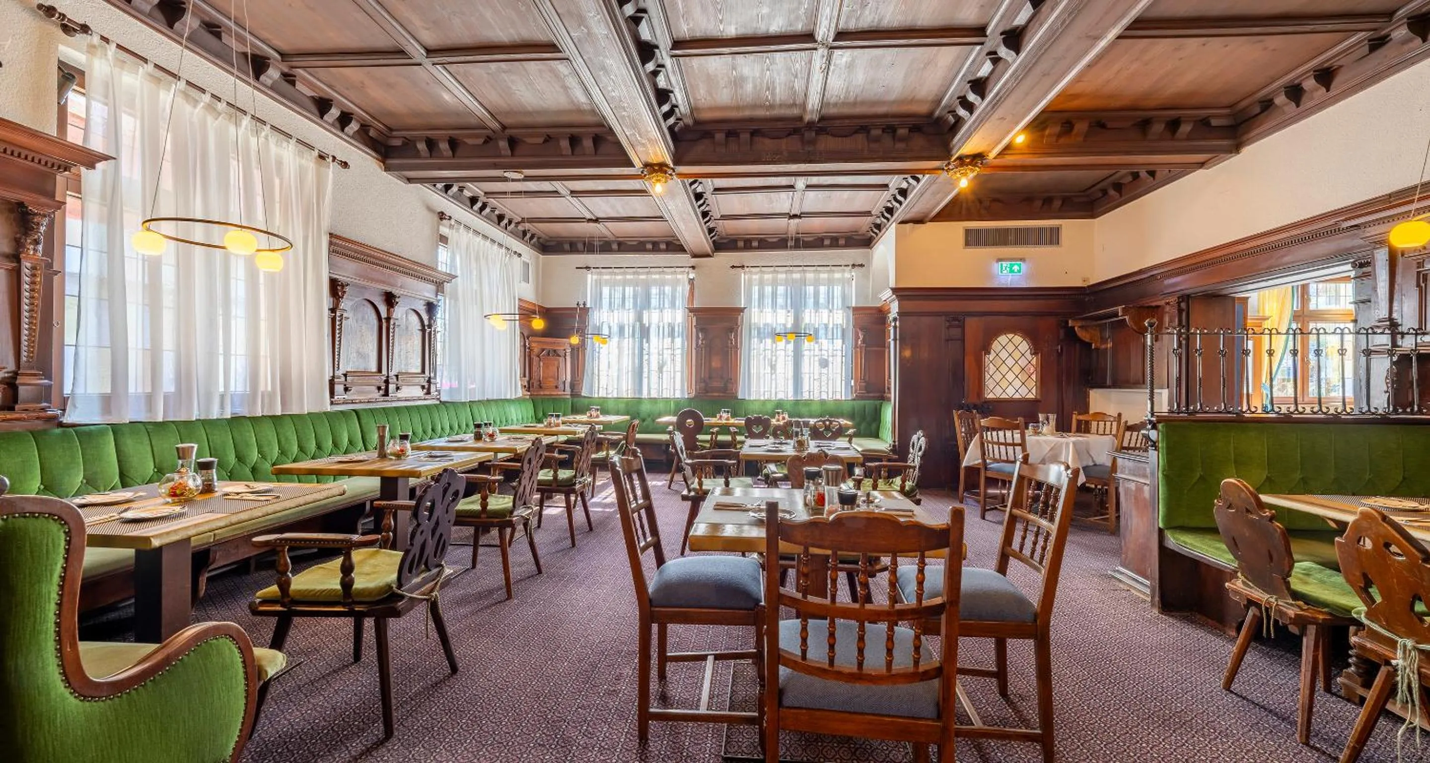 Restaurant/places to eat in PLAZA Hotel Buchhorner Hof