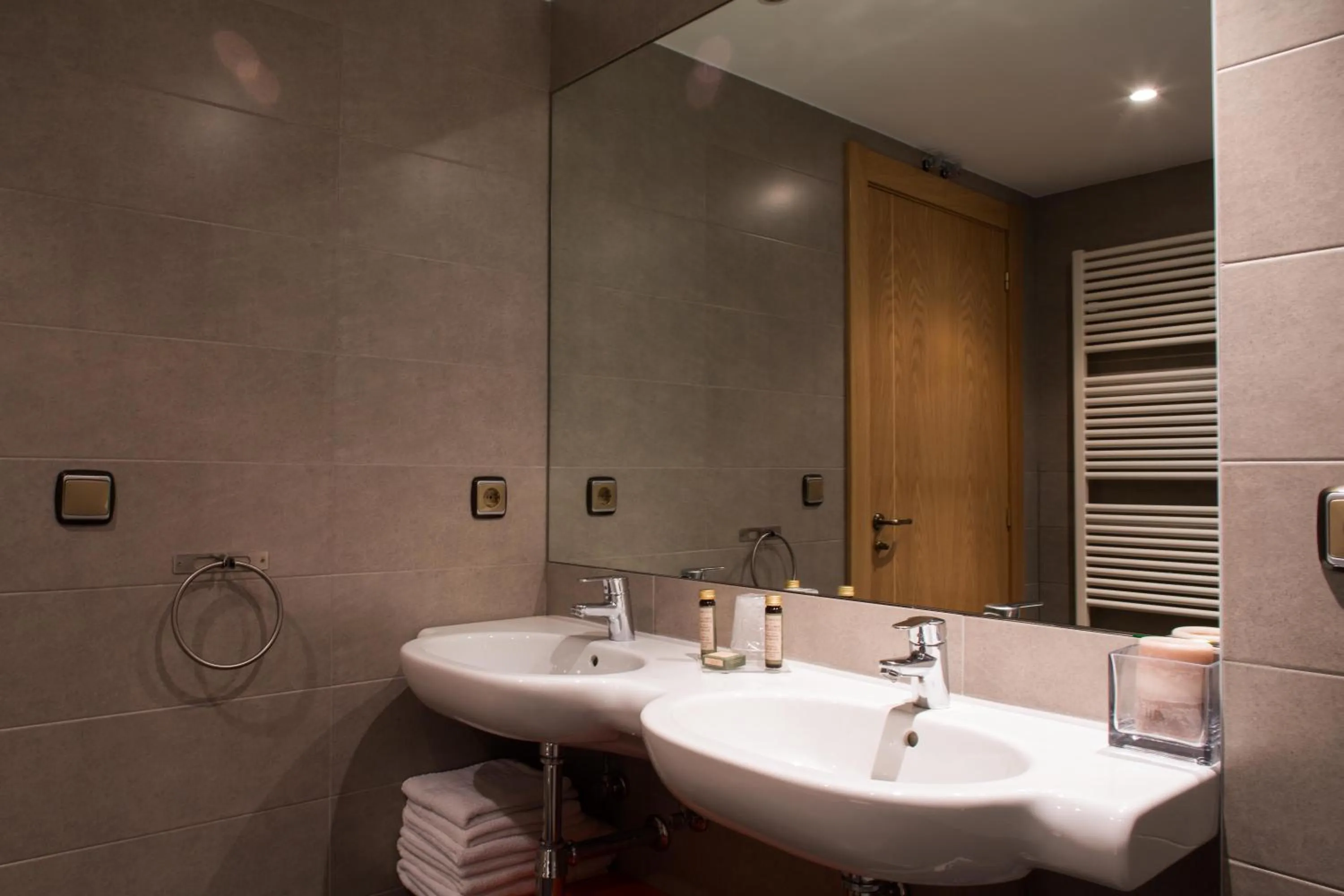 Decorative detail in Casa de la Cadena