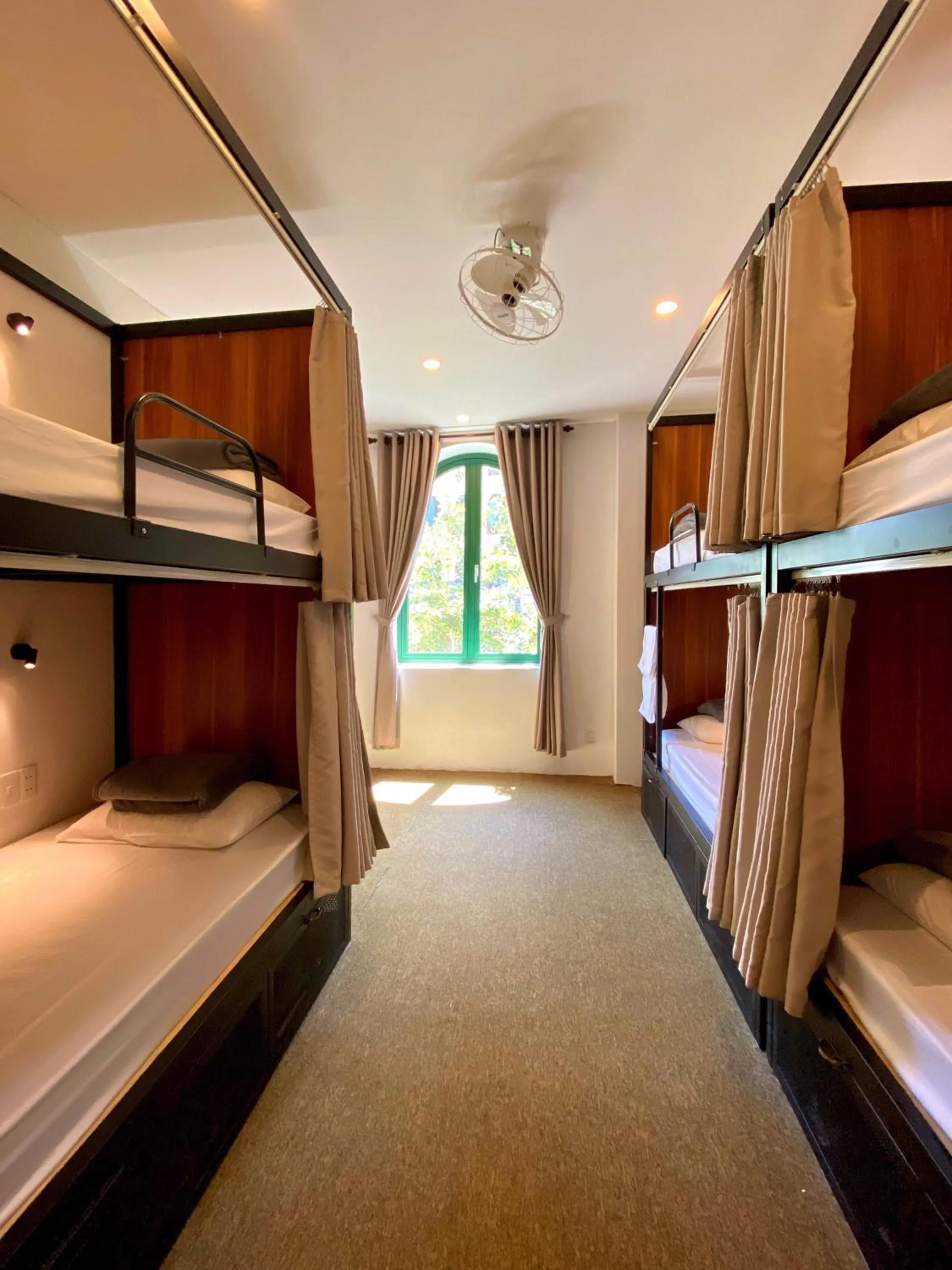 bunk bed, Bed in Okra Hoian