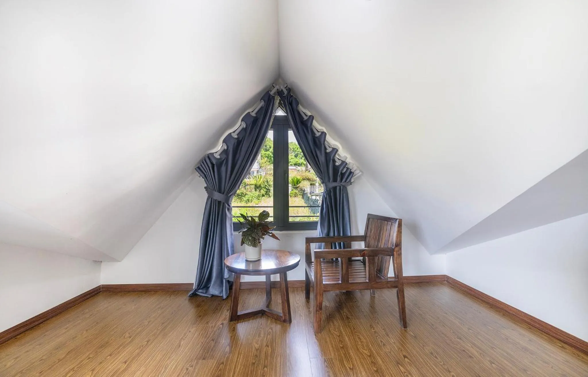 Seating area in Mega Sky Dalat Hotel