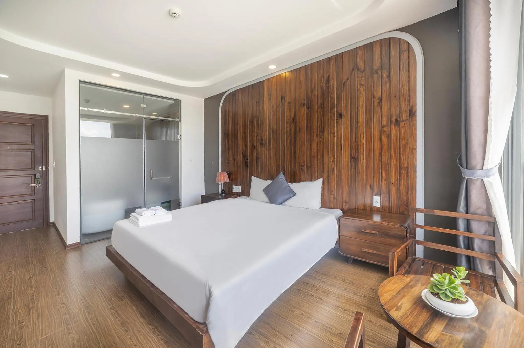 Bed in Mega Sky Dalat Hotel