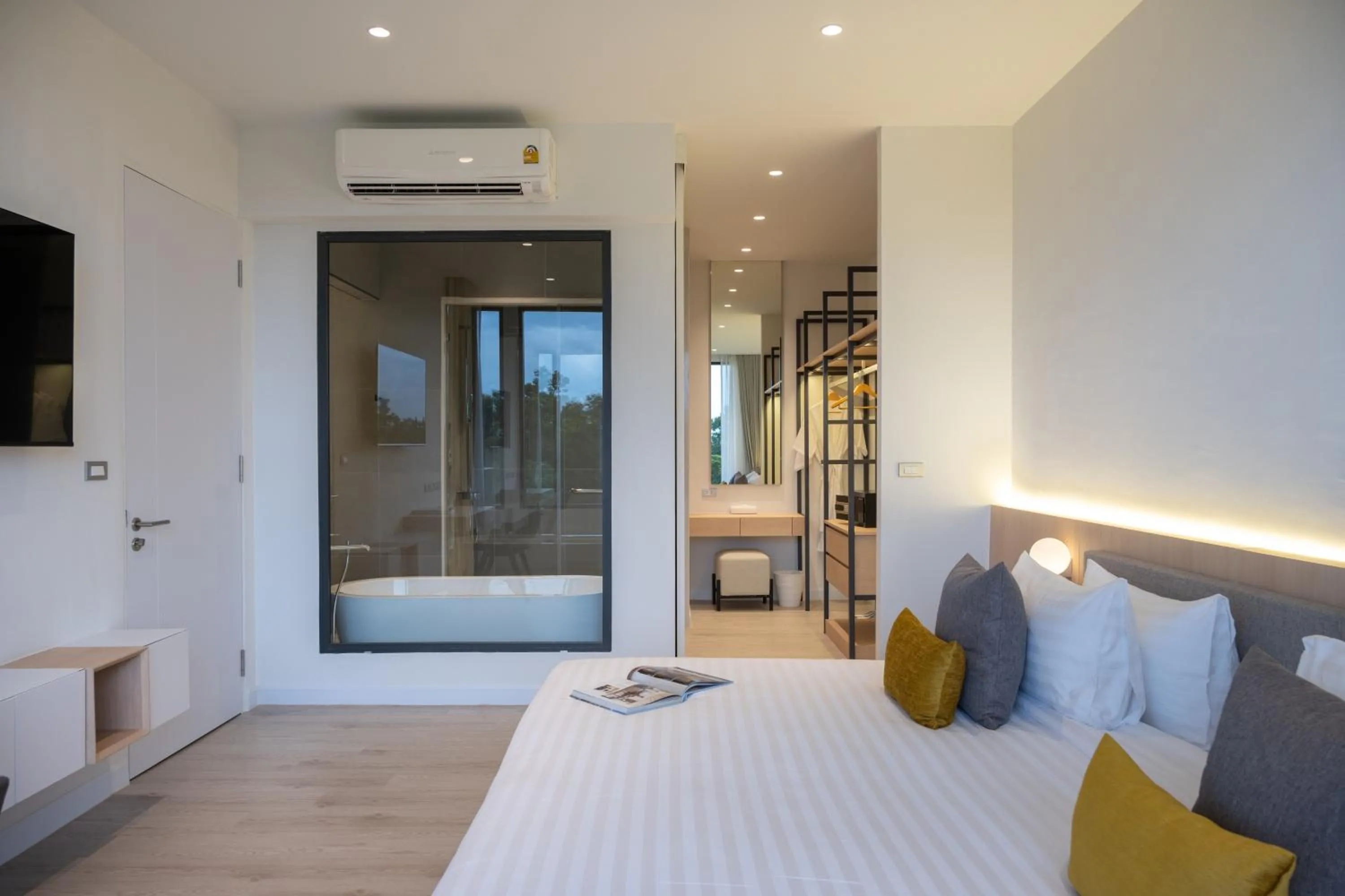 Photo of the whole room, Bed in Sappaya Hotel By Lotus Valley Golf Resort