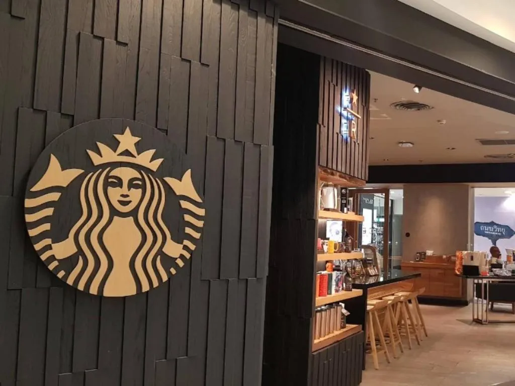 Restaurant/places to eat in The Quarter Ploenchit by UHG