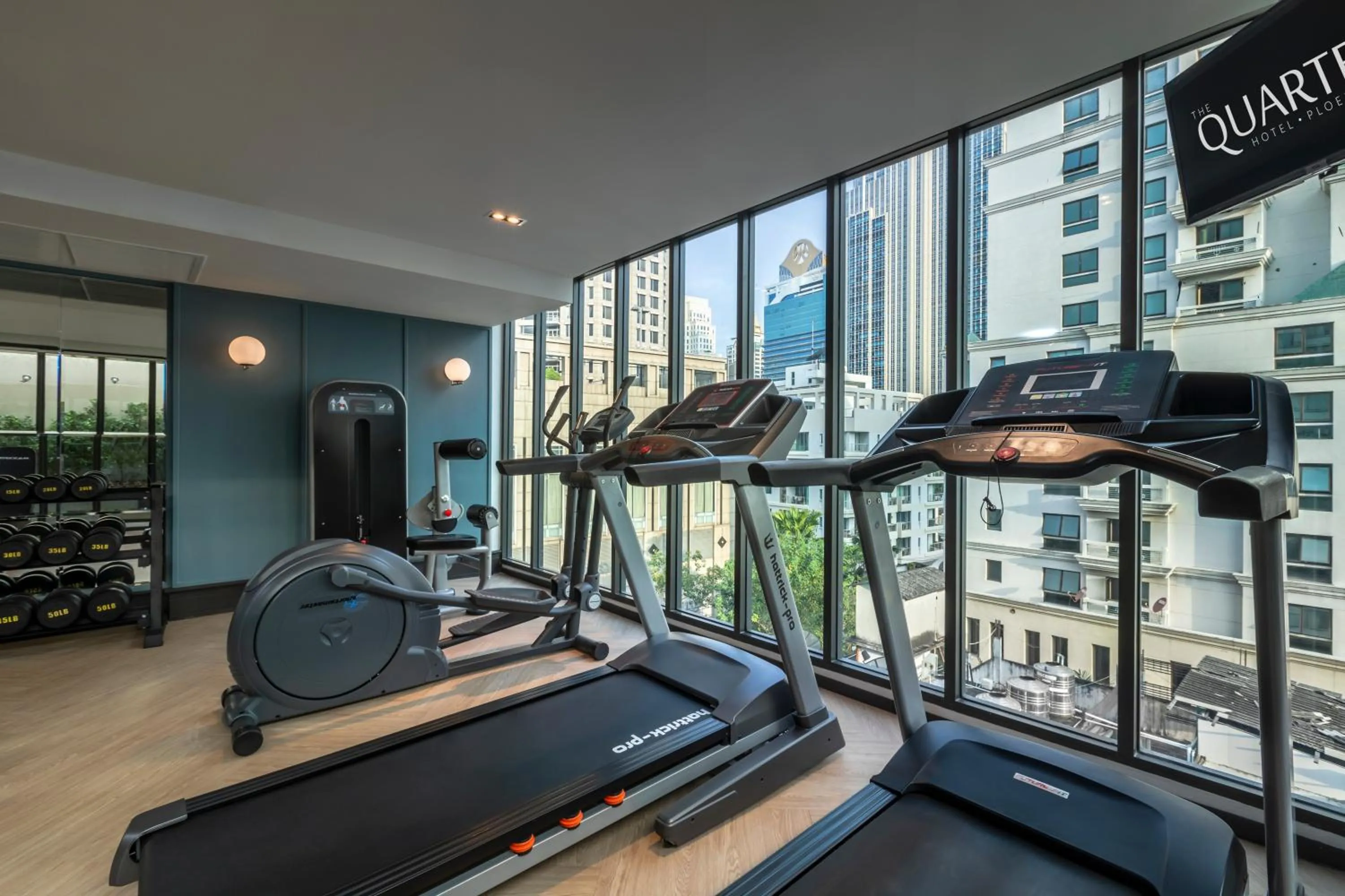 Fitness centre/facilities in The Quarter Ploenchit by UHG