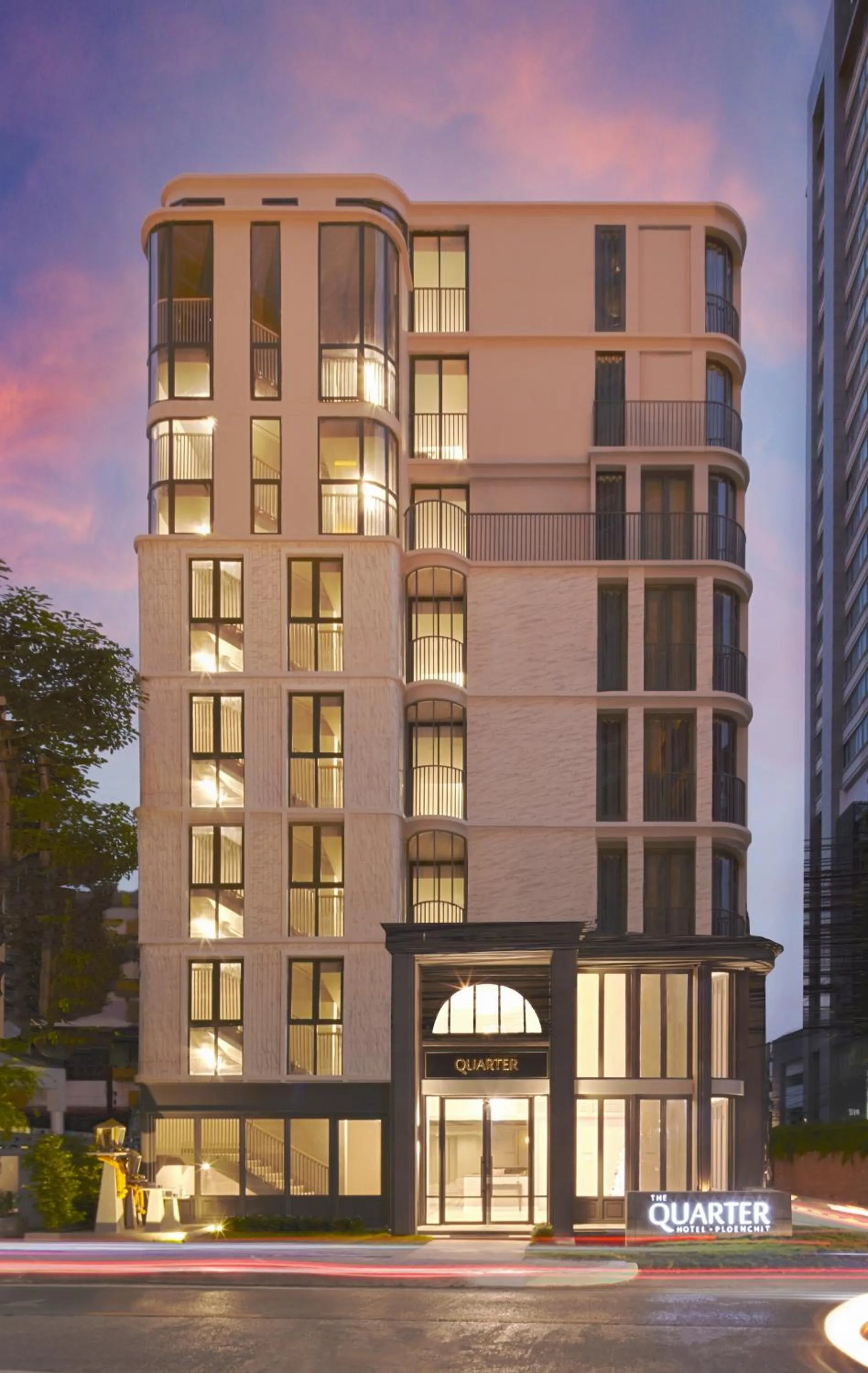 Property building in The Quarter Ploenchit by UHG