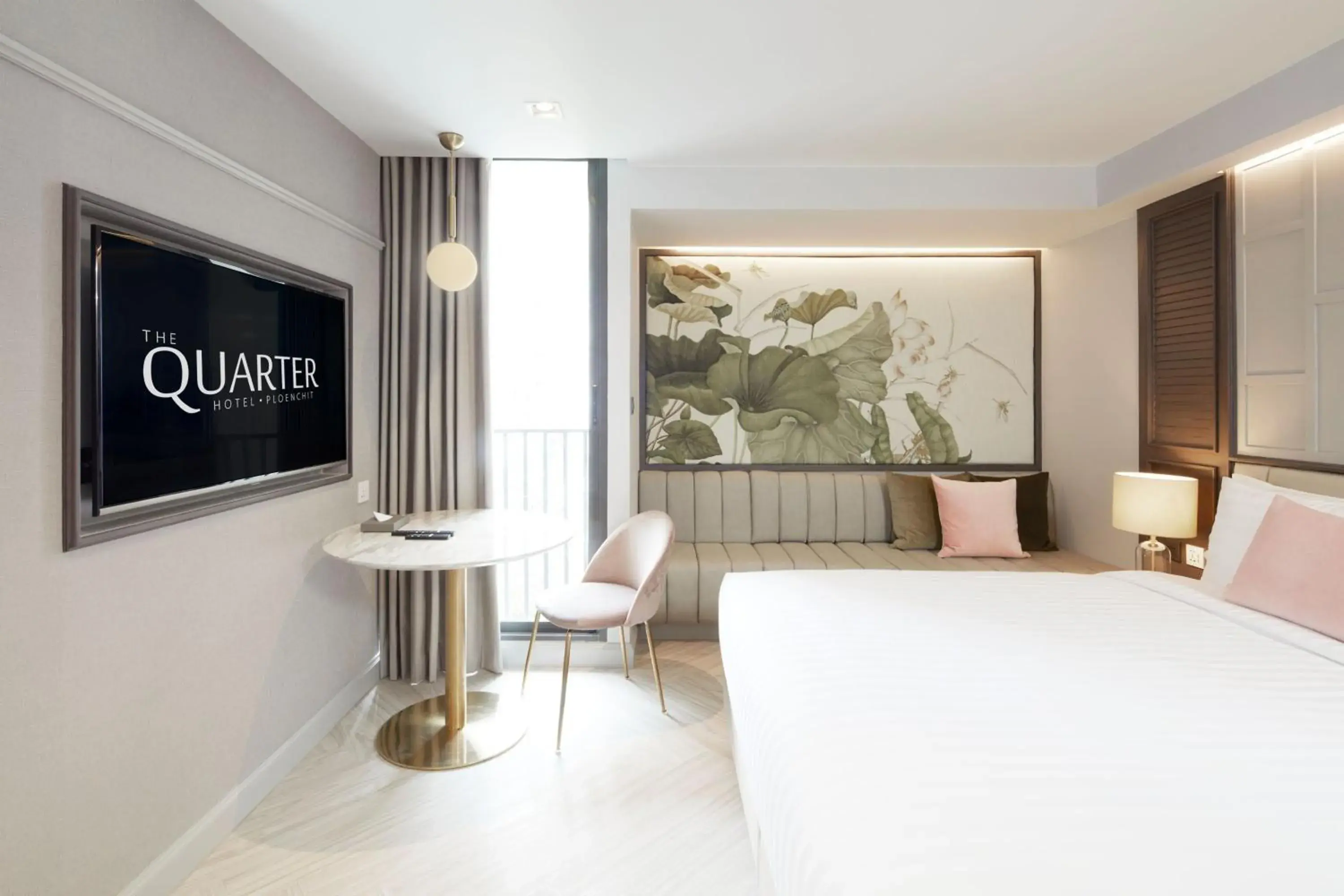 Deluxe King Room in The Quarter Ploenchit by UHG Deluxe King Room in The Quarter Ploenchit by UHG