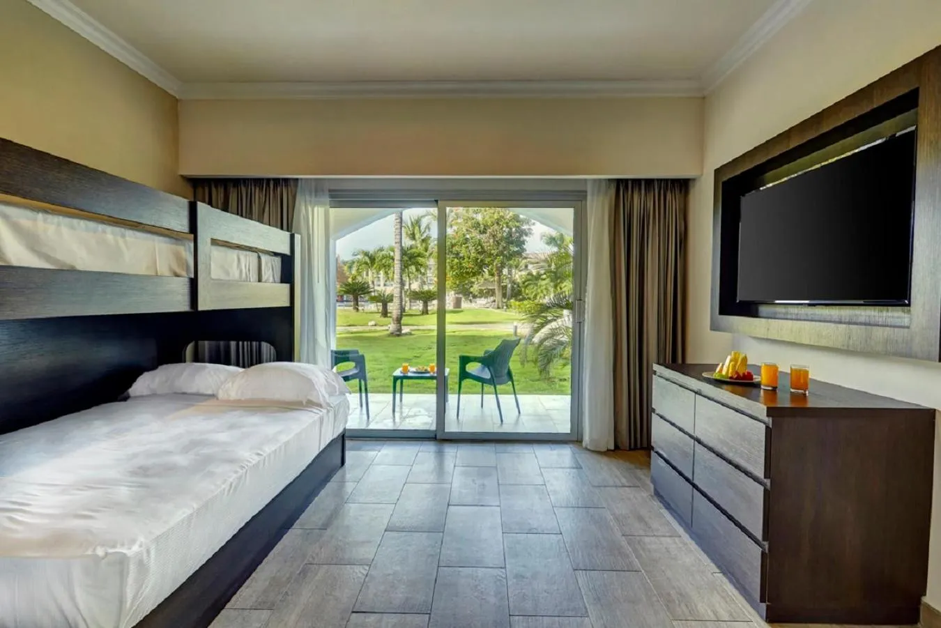 bunk bed, Bed in Royalton Splash Punta Cana, An Autograph Collection All-Inclusive Resort & Casino