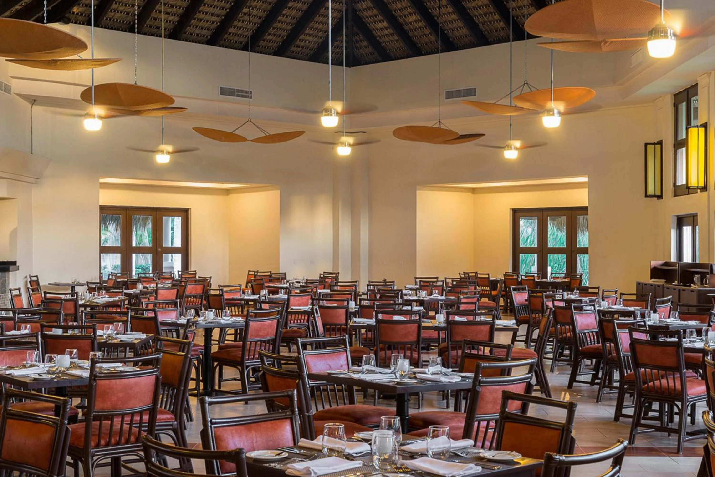 Restaurant/places to eat in Royalton Splash Punta Cana, An Autograph Collection All-Inclusive Resort & Casino