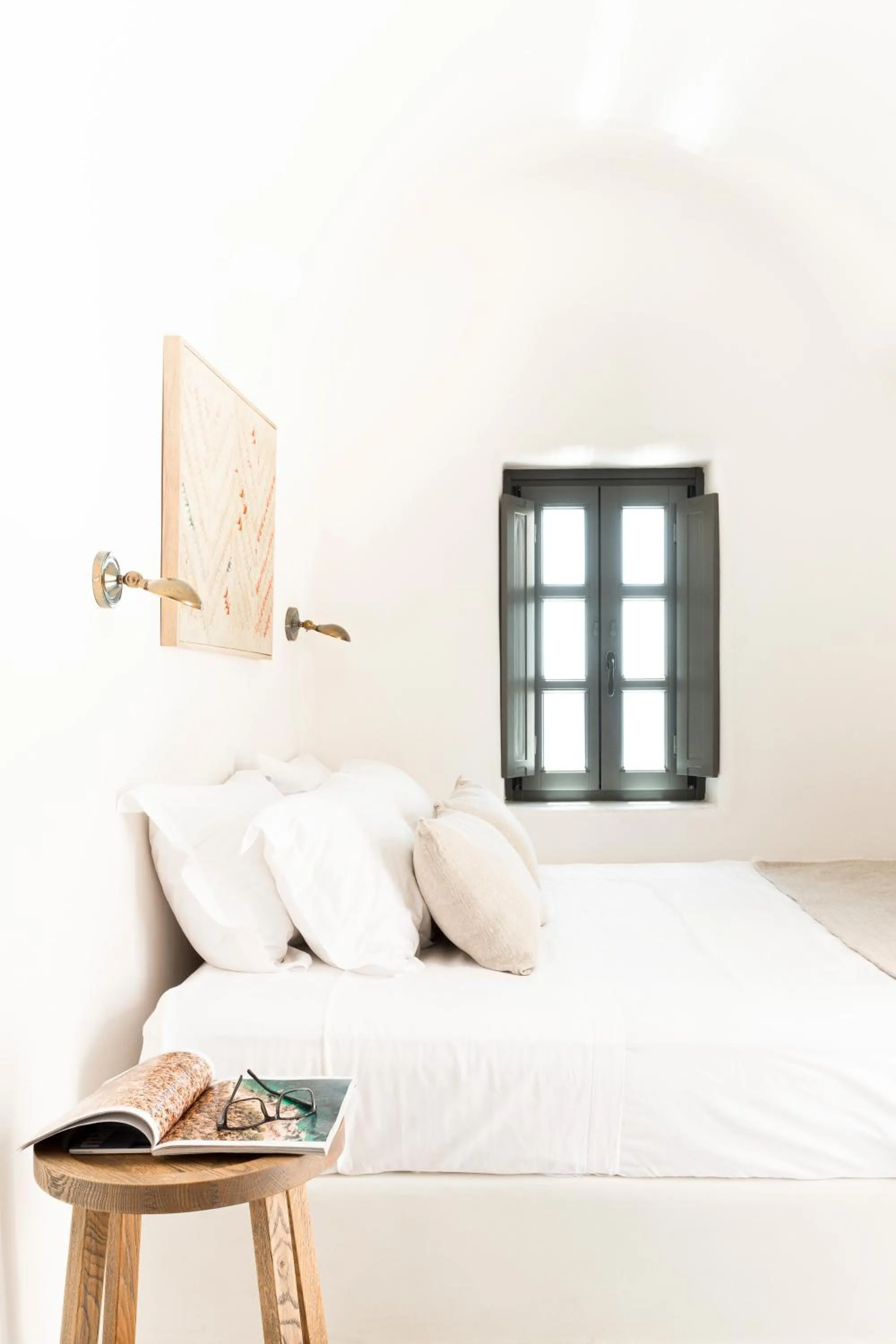 Bedroom, Bed in Armenaki