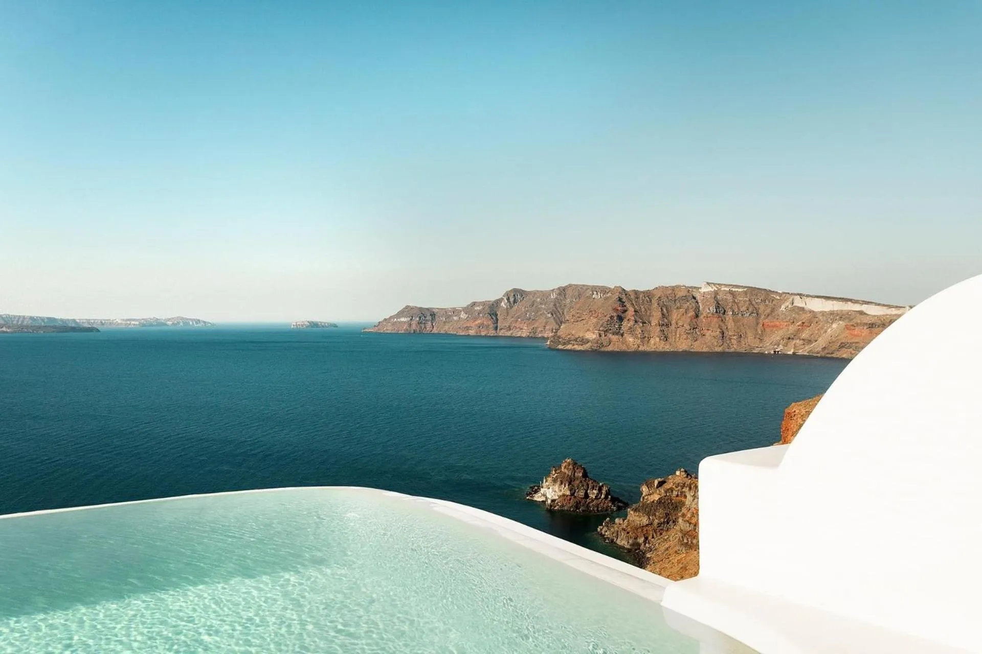 Pool view in Armenaki