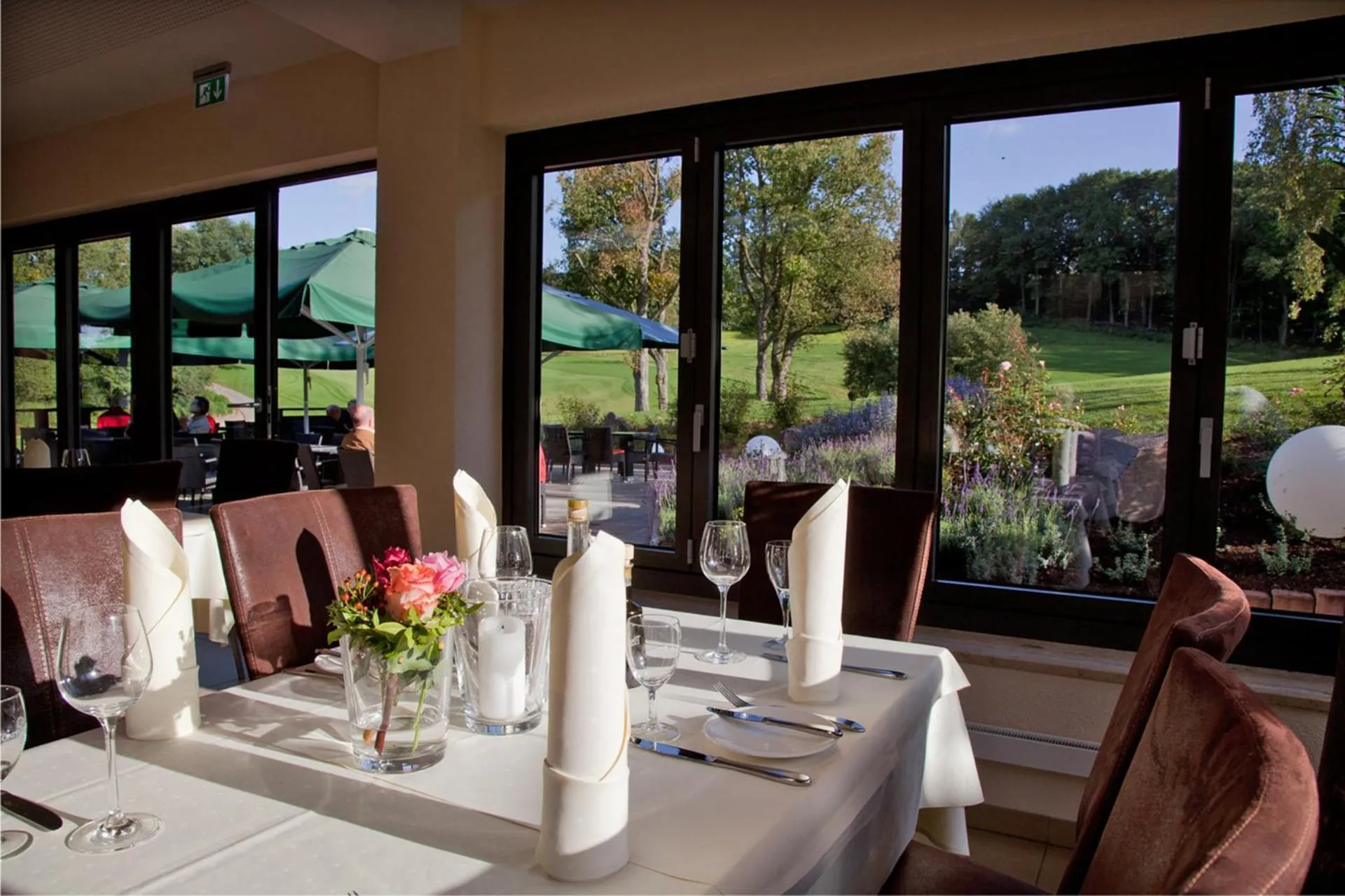 Restaurant/places to eat in Hotel Weiherhof am Golfpark