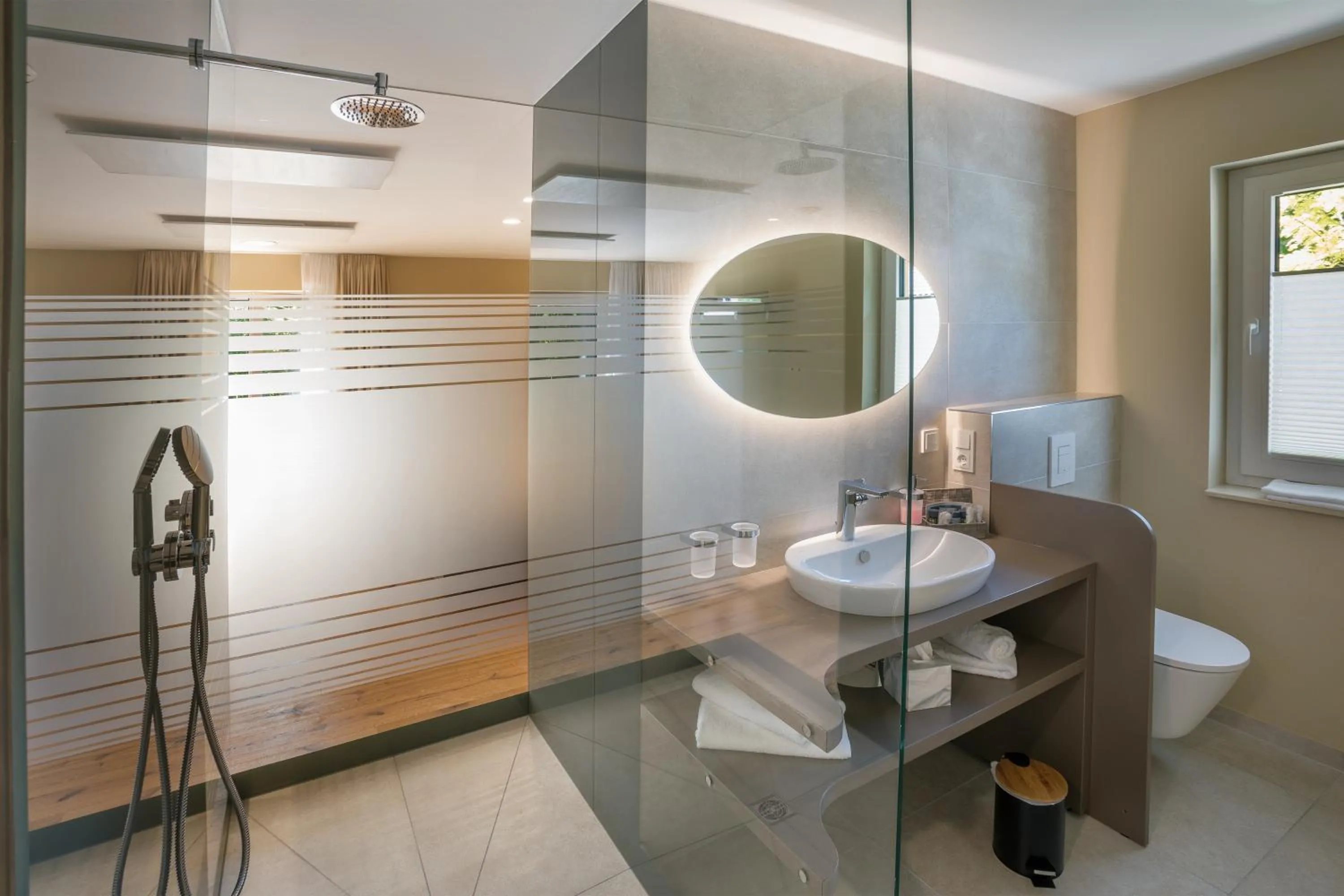 Shower in Hotel Weiherhof am Golfpark