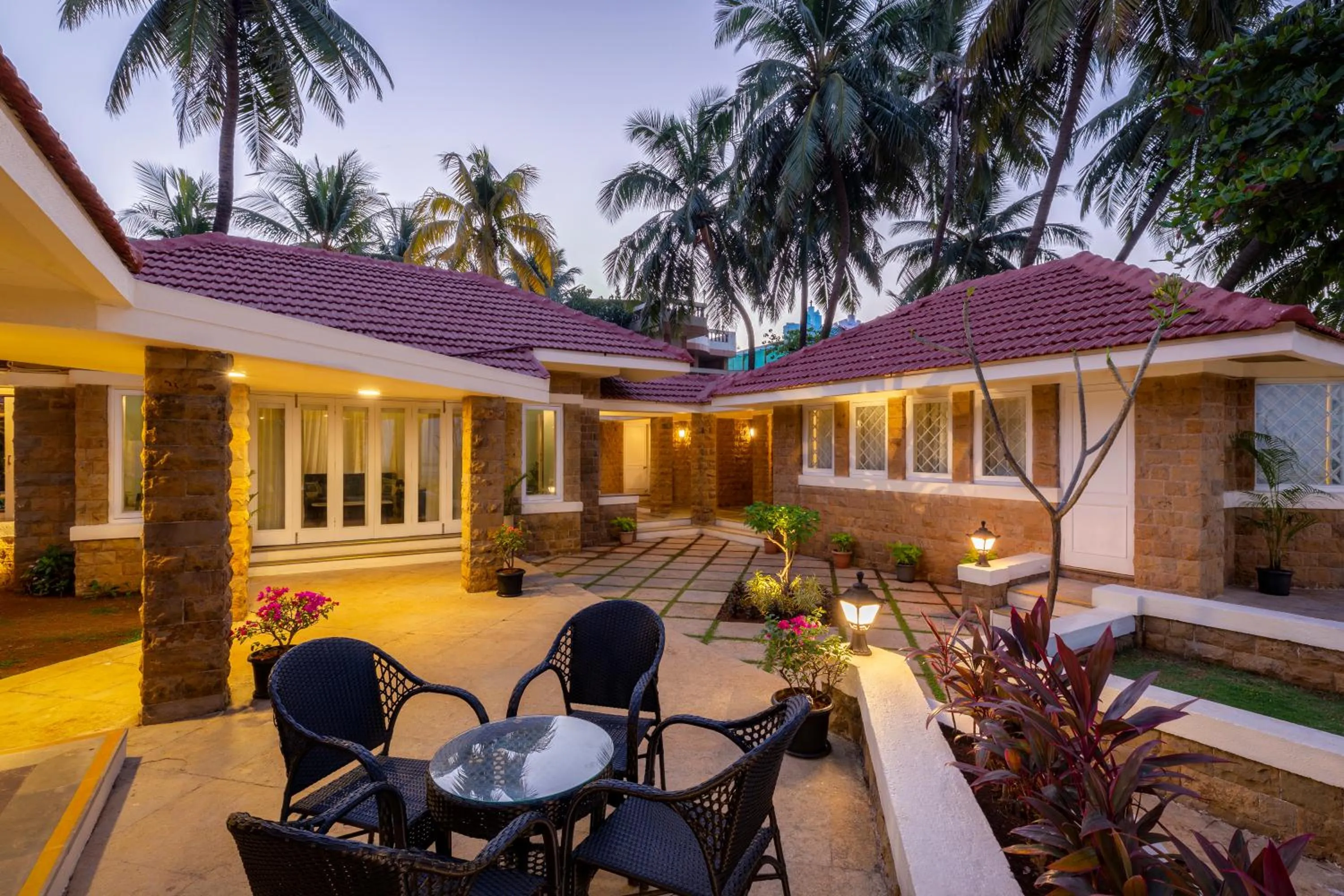 Property building in amã Stays & Trails, Beach House Madh Island