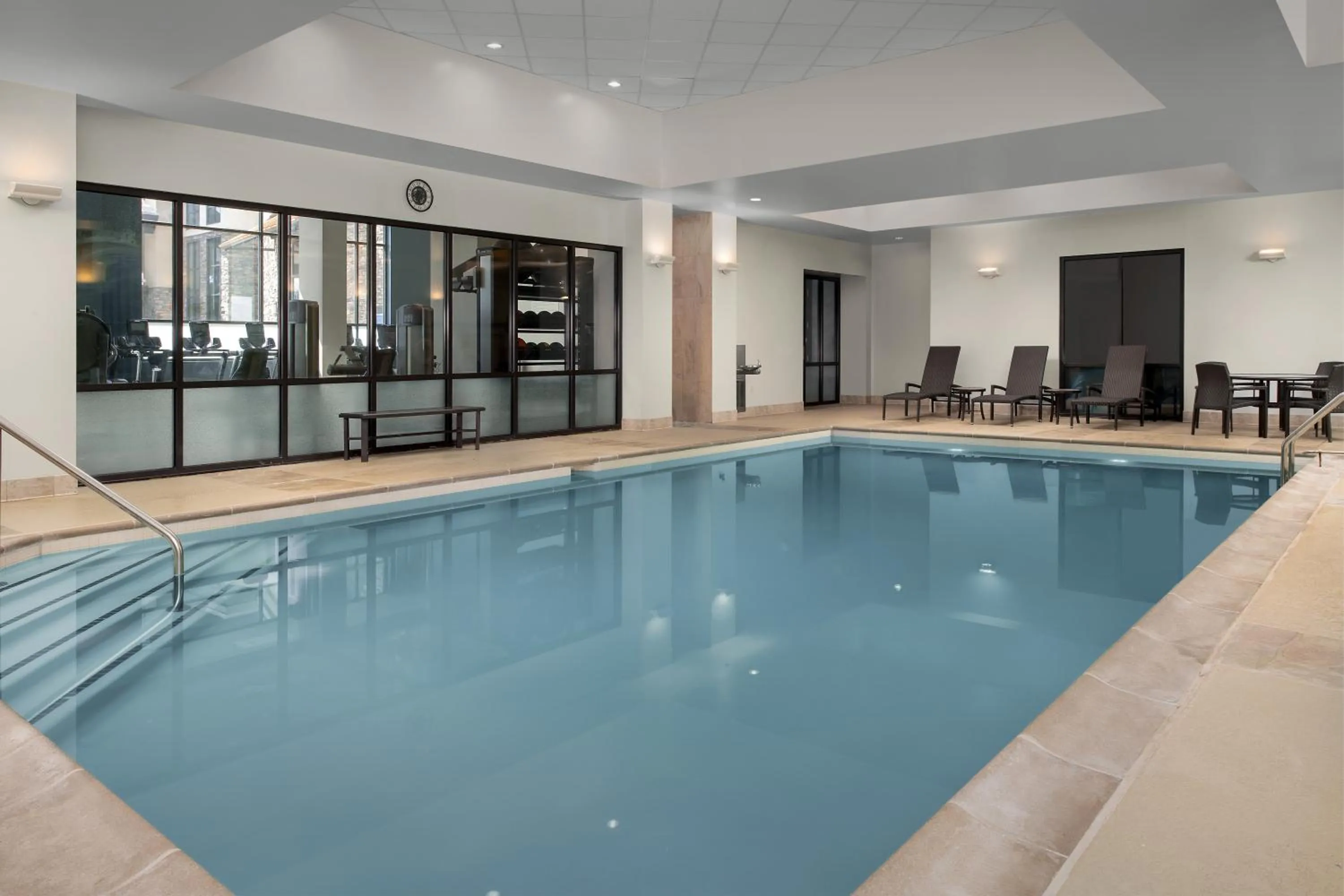 Fitness centre/facilities in Embassy Suites Springfield