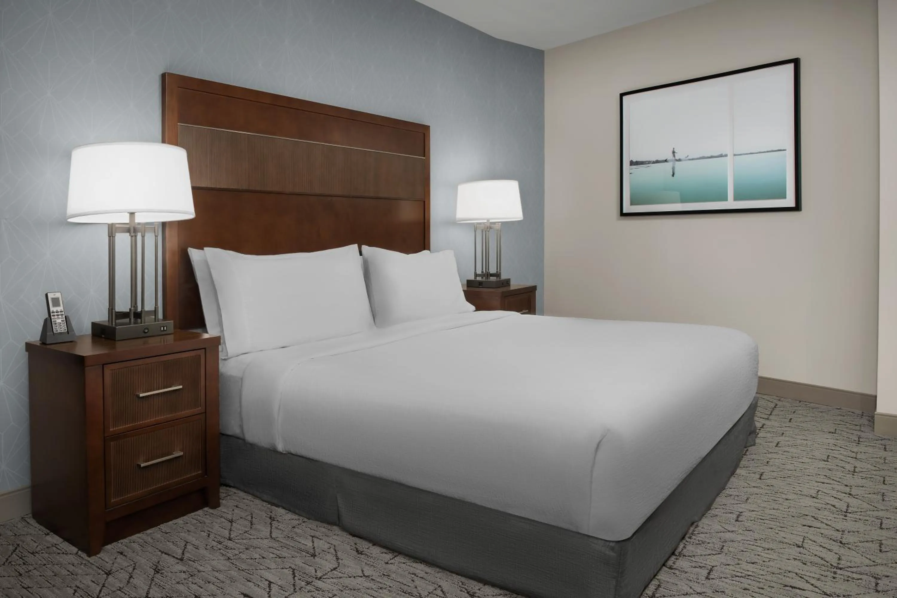 Bed in Embassy Suites Springfield