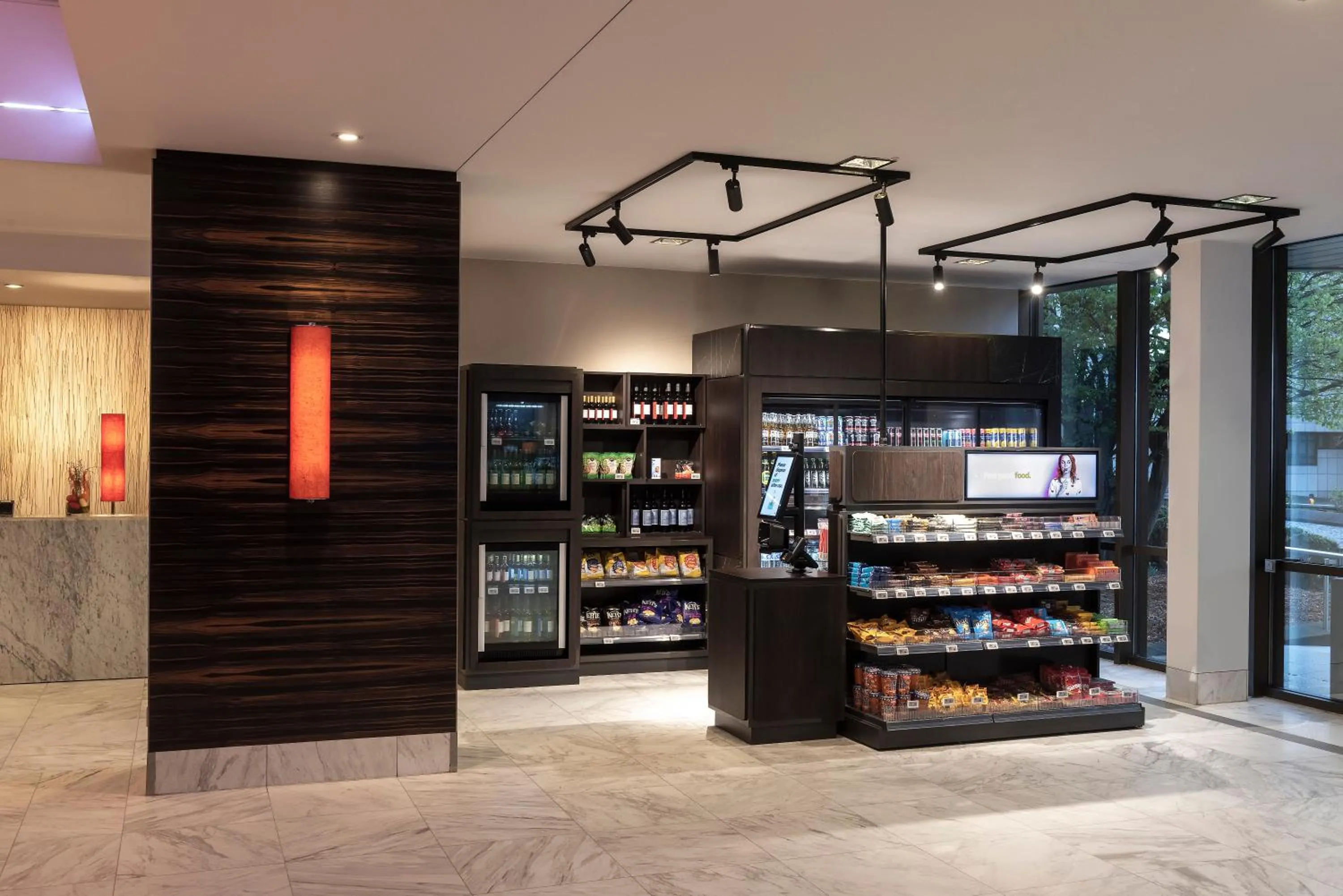 On-site shops in Hilton Mainz