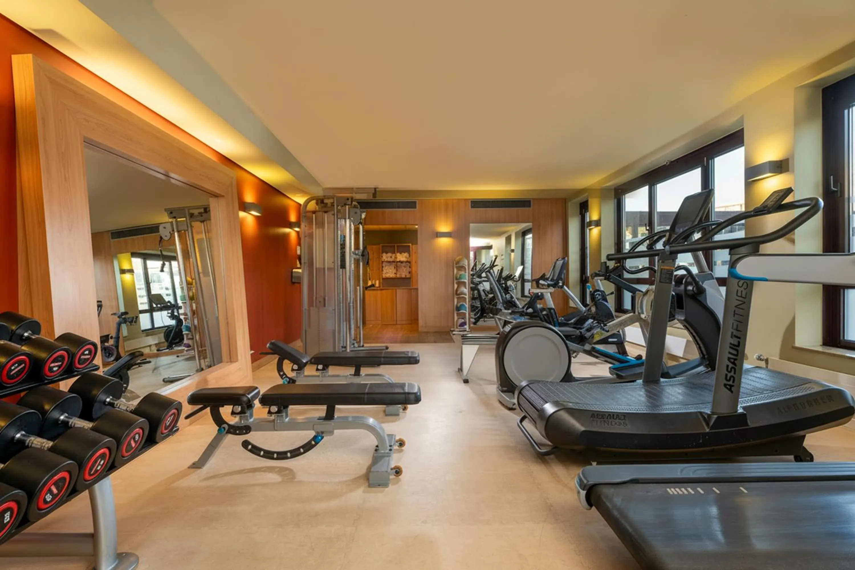Fitness centre/facilities in Hilton Mainz
