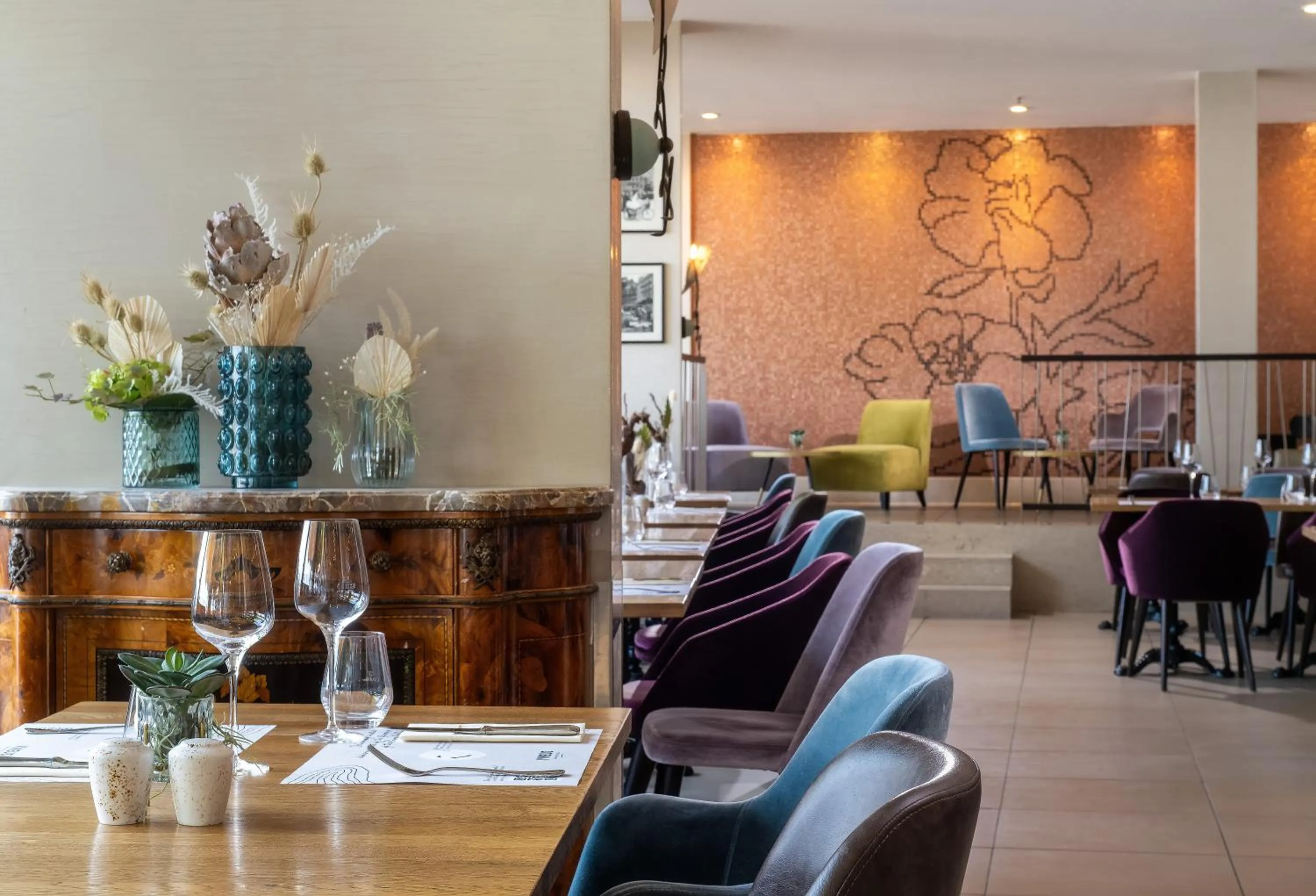 Restaurant/places to eat in Hilton Mainz