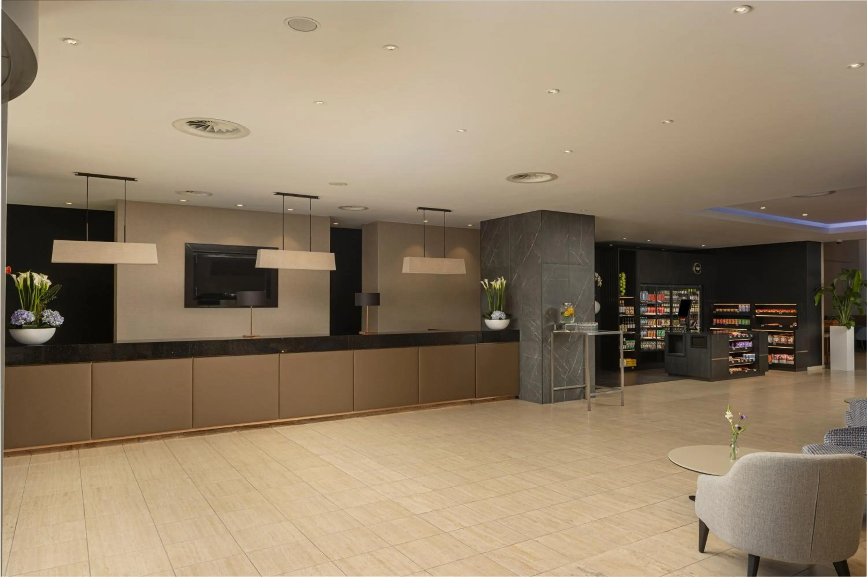 Lobby or reception in Hilton Düsseldorf