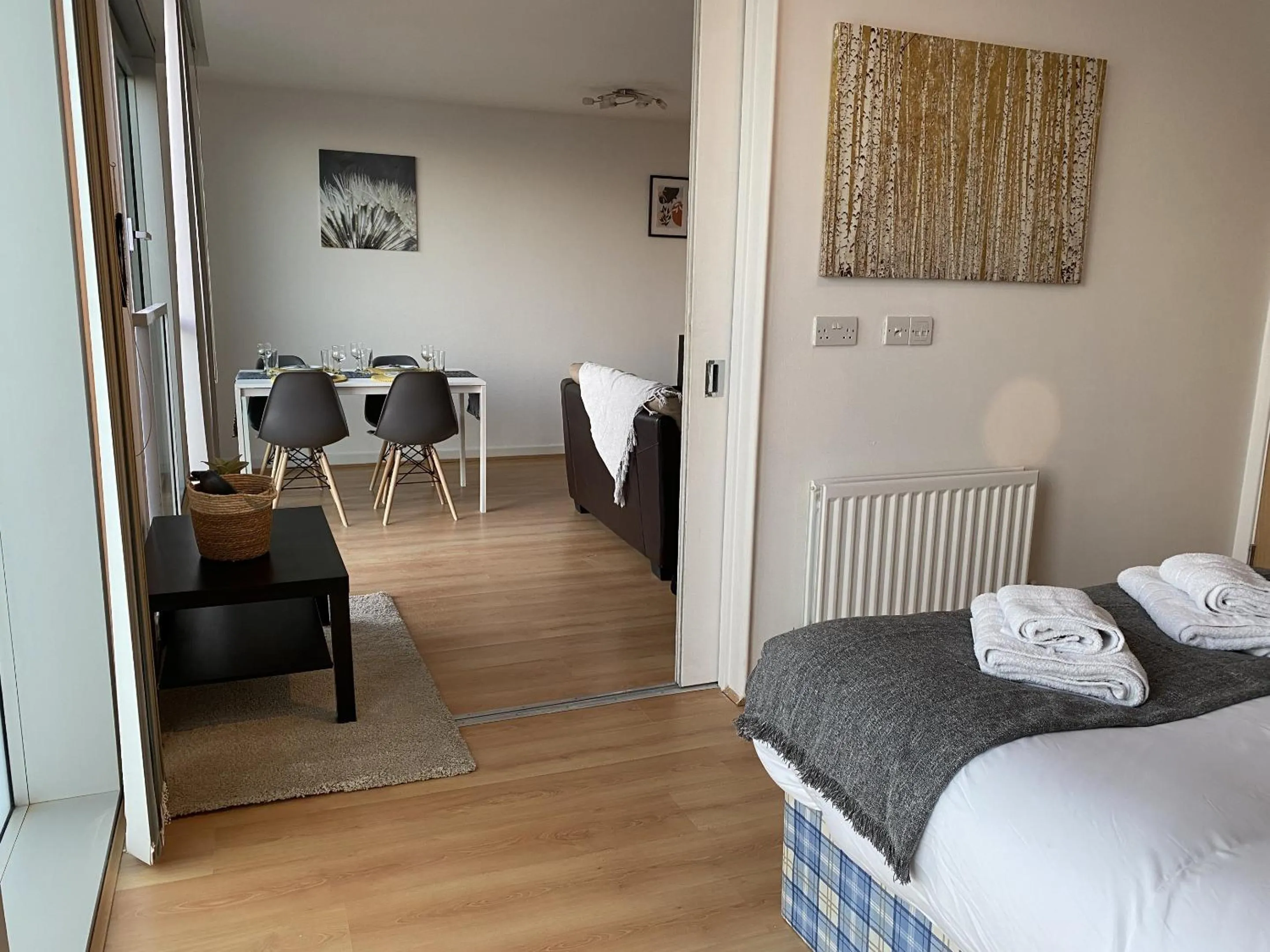 Bedroom, Bed in Tailor That Property - Chelsea House