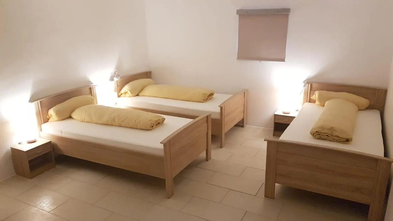 Bed in Air Rooms Hotel