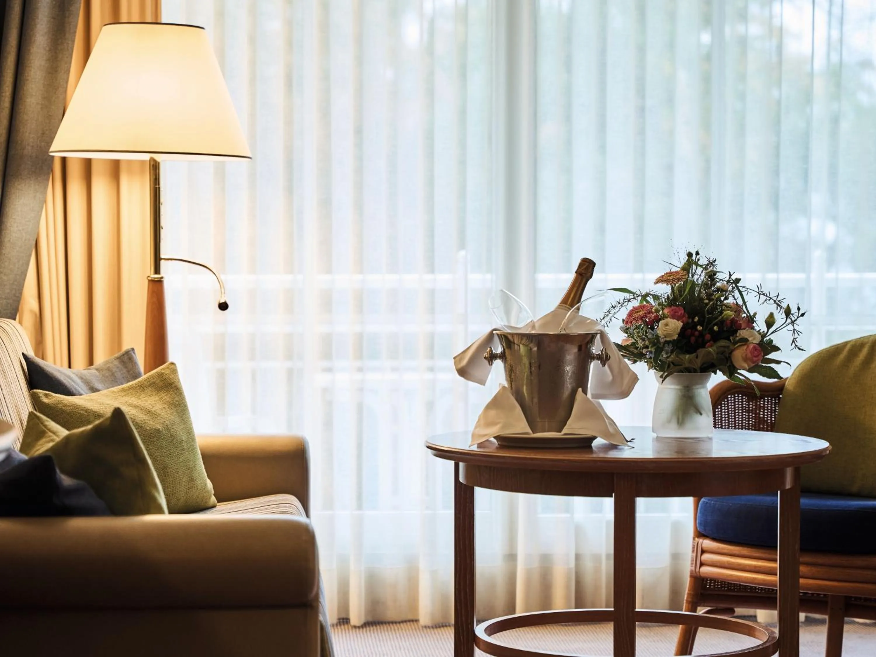 Seating area in aja Strandhotel Bansin