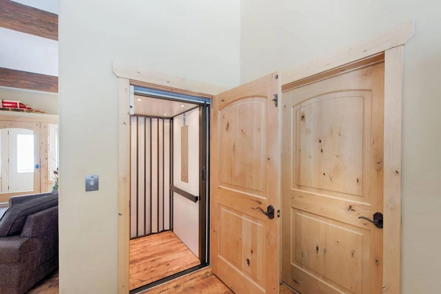 Broken Ridge Ranch by Casago McCall - Donerightmanagement