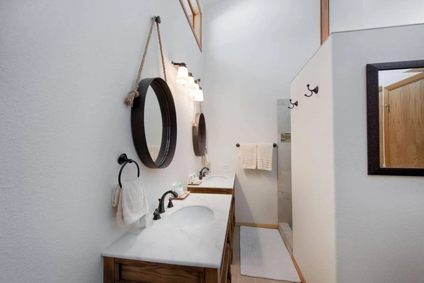 Bathroom in Fairway Lodge by Casago McCall - Donerightmanagement