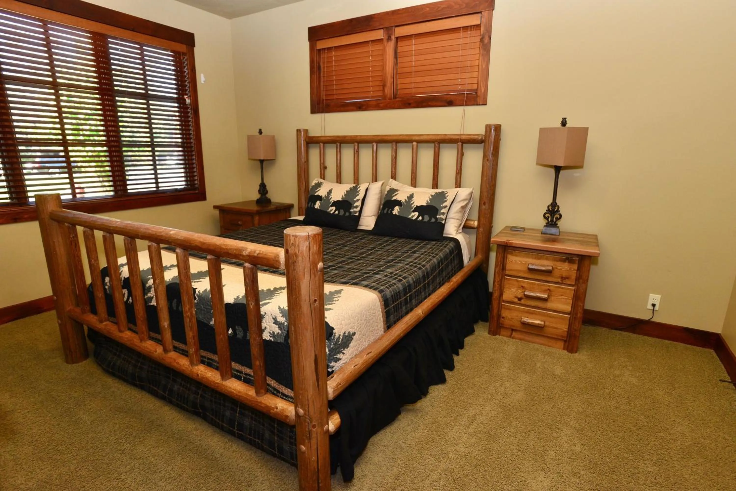 Bed in Greystone on Payette Lake by Casago McCall - Donerightmanagement
