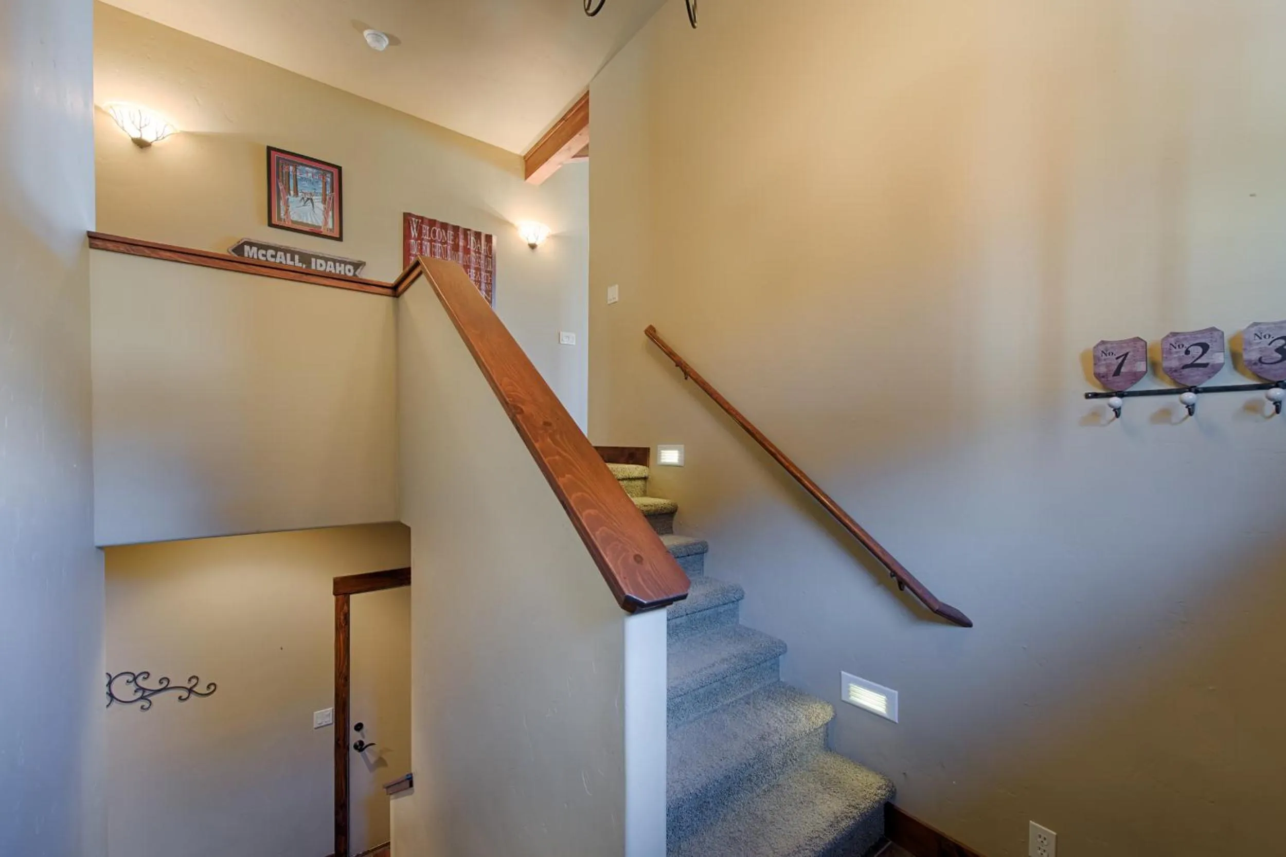 Greystone on Payette Lake by Casago McCall - Donerightmanagement