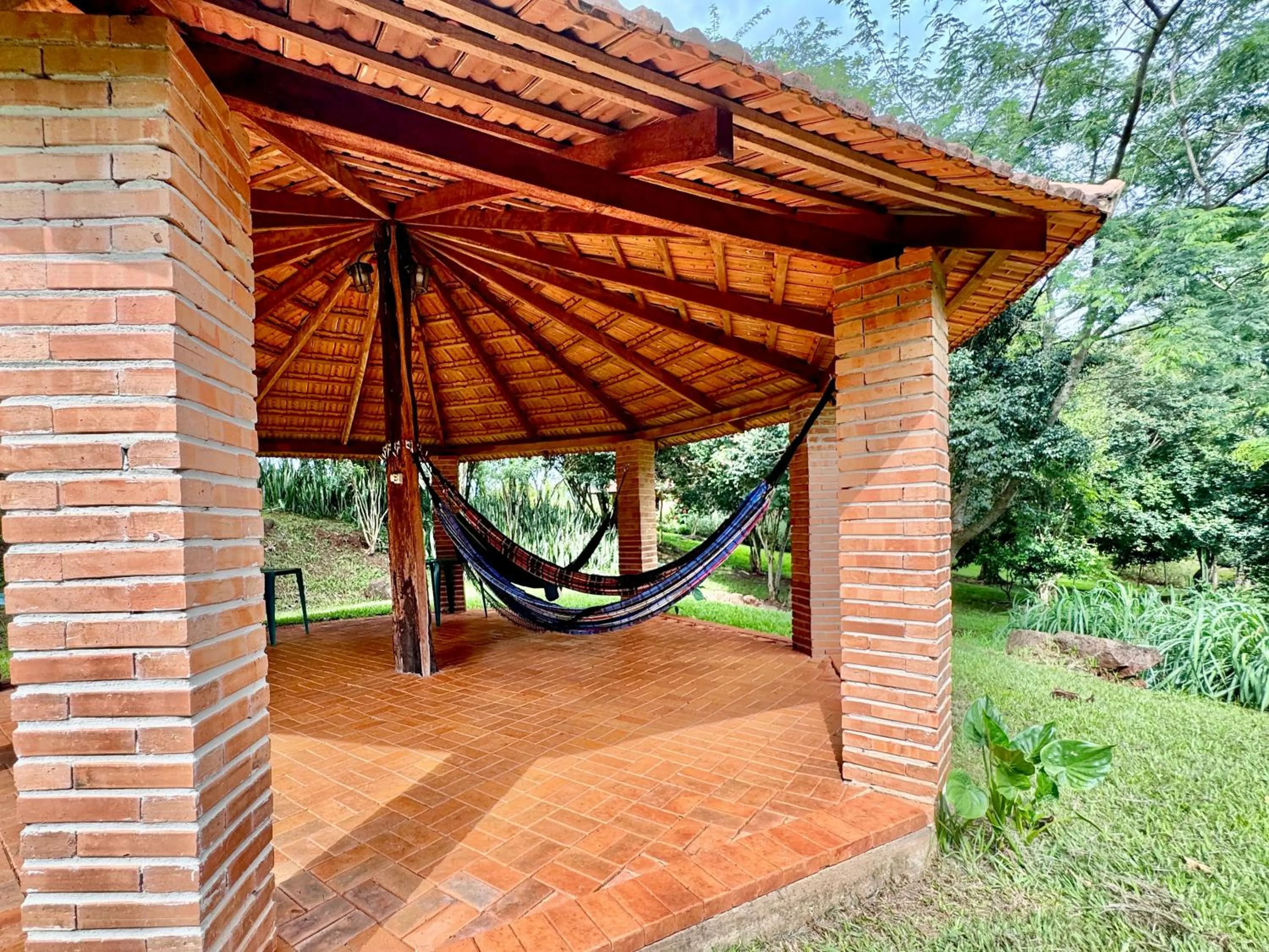 sunbed in Hotel Fazenda Vale Alvorada